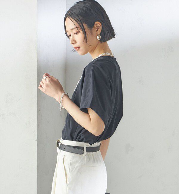 SHIPS for women「【SHIPS別注】assiette:〈手洗い可能〉プレミアム 天竺 Uネック TEE」|Tシャツ・カットソー|