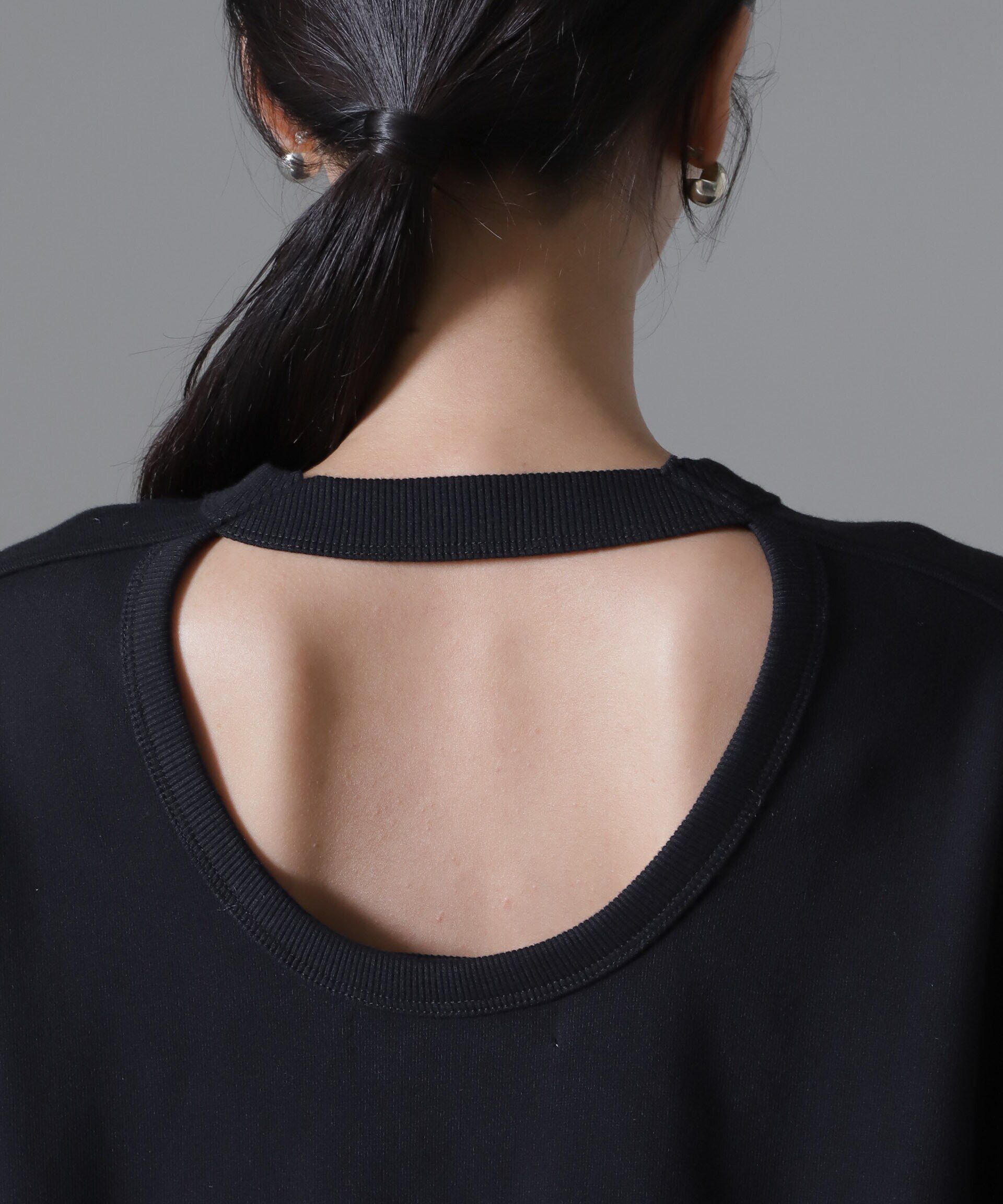 nano･universe「バックオープンディティール裏毛トップス」|Tシャツ・カットソー|