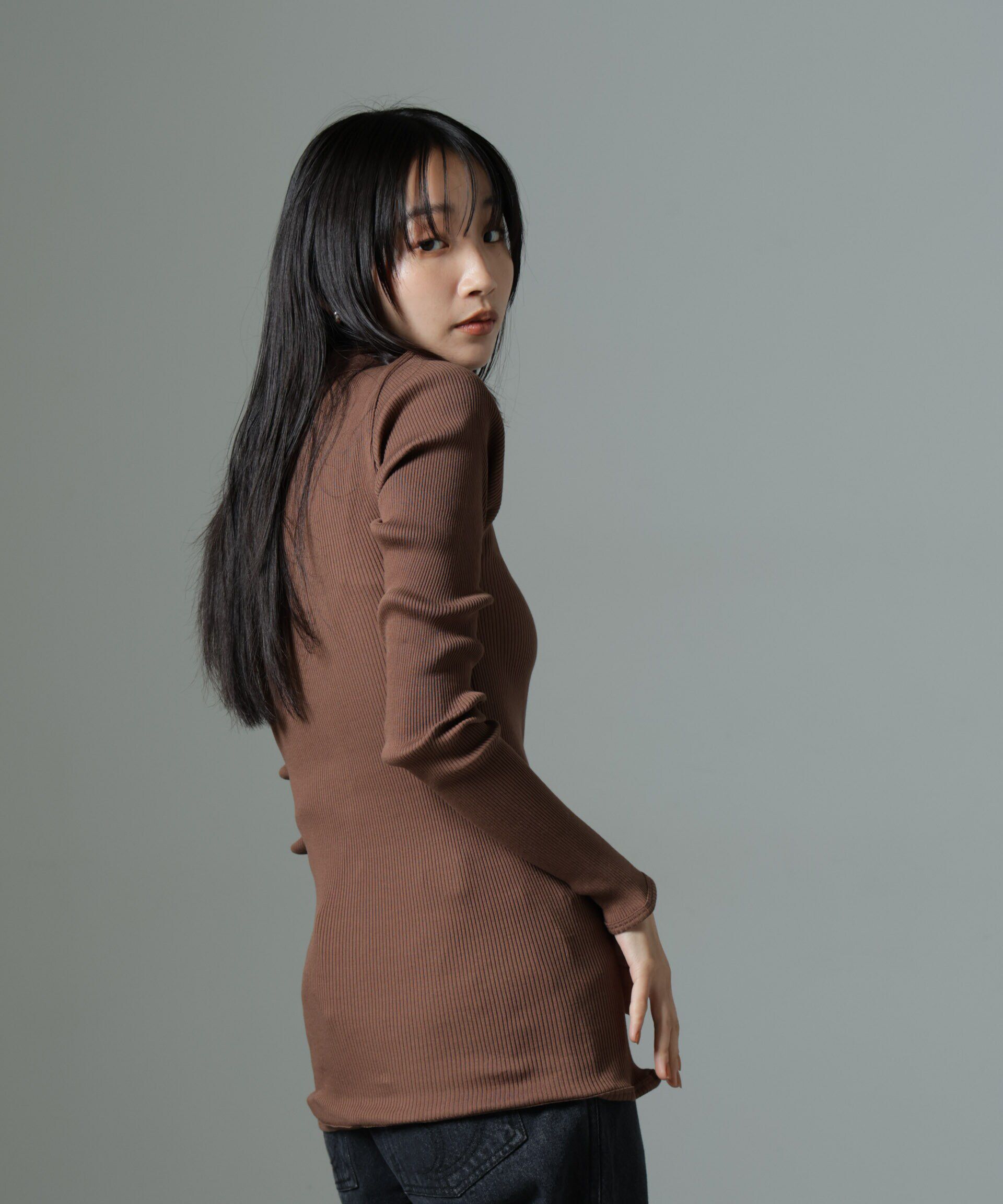 nano･universe「OperaSPORT/LAURA SEAMLESS SHIRT」|Tシャツ・カットソー|