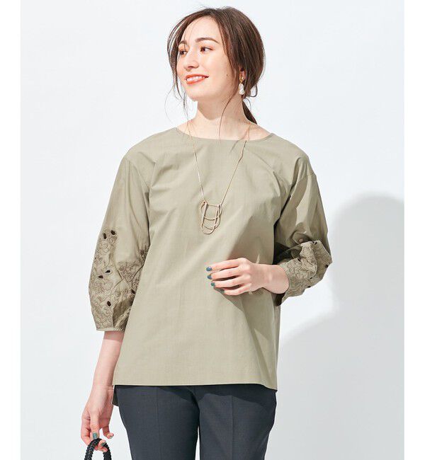自由区「【洗える】エンブロイダリー プルオーバーブラウス」|シャツ・ブラウス|カーキ系