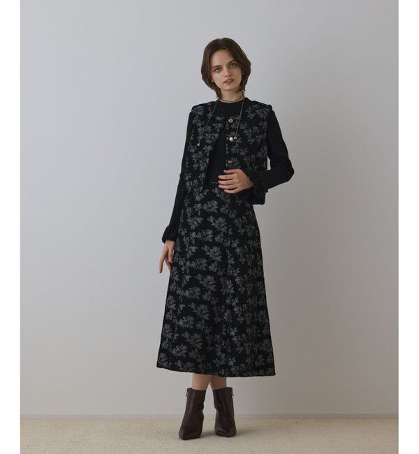 GRACE CONTINENTAL「ラメフラワージャガードベスト」|ベスト・ジレ|