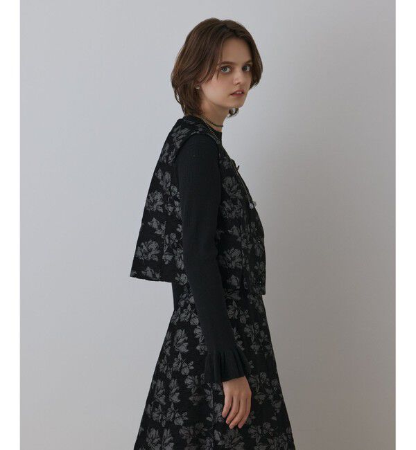 GRACE CONTINENTAL「ラメフラワージャガードベスト」|ベスト・ジレ|