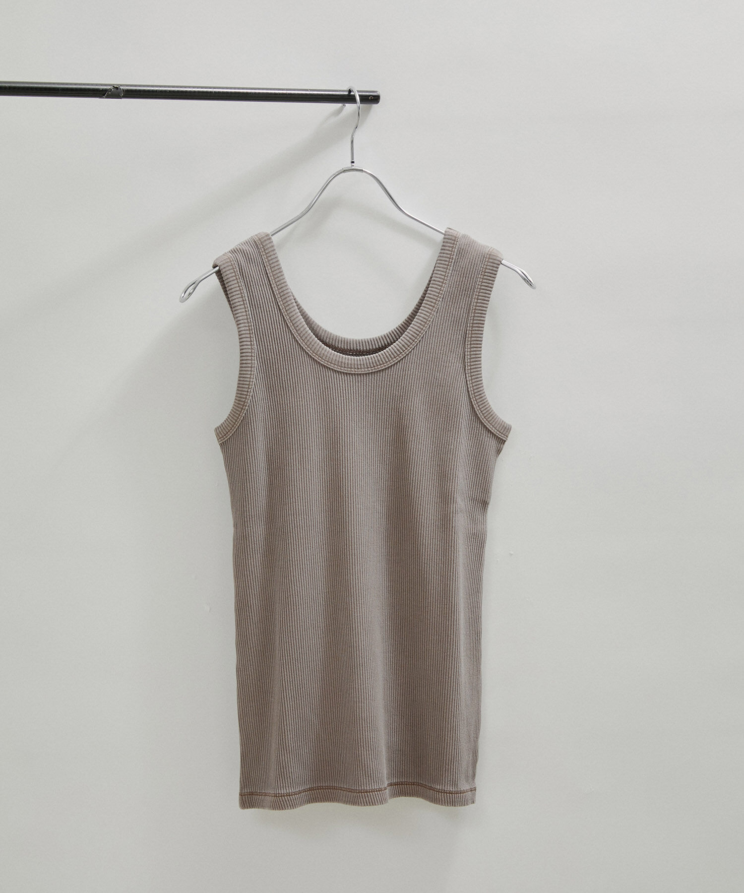 SALON adam et rope'「【セットアップ対応】ガーメントダイリブタンクトップ/ノースリーブプルオーバー」|タンクトップ|