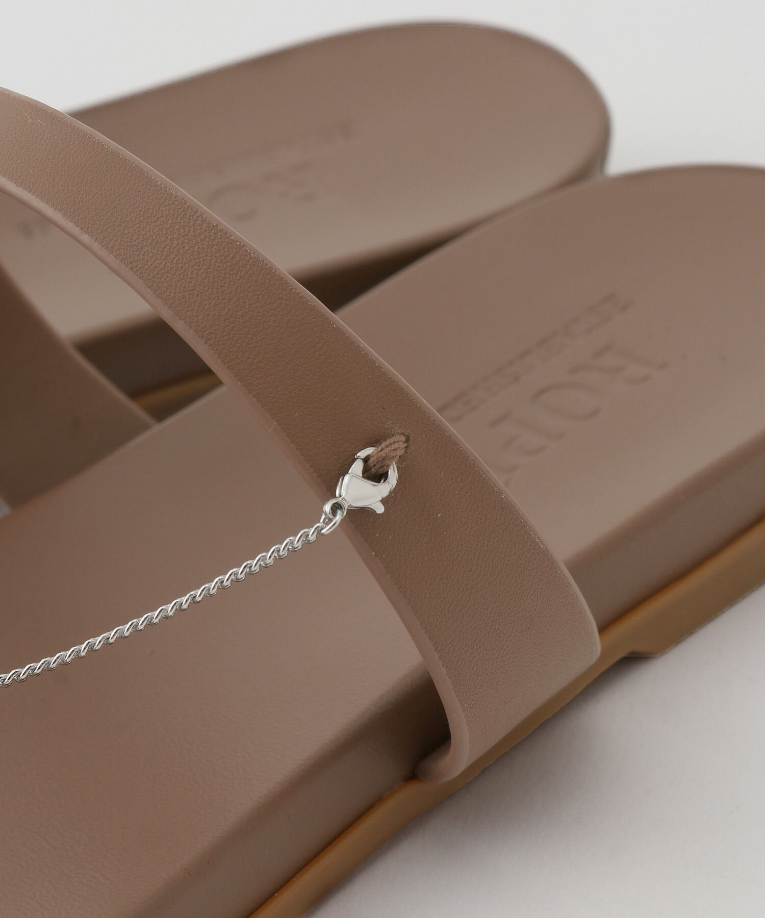 ROPE「メタルトゥリングサンダル」|サンダル|