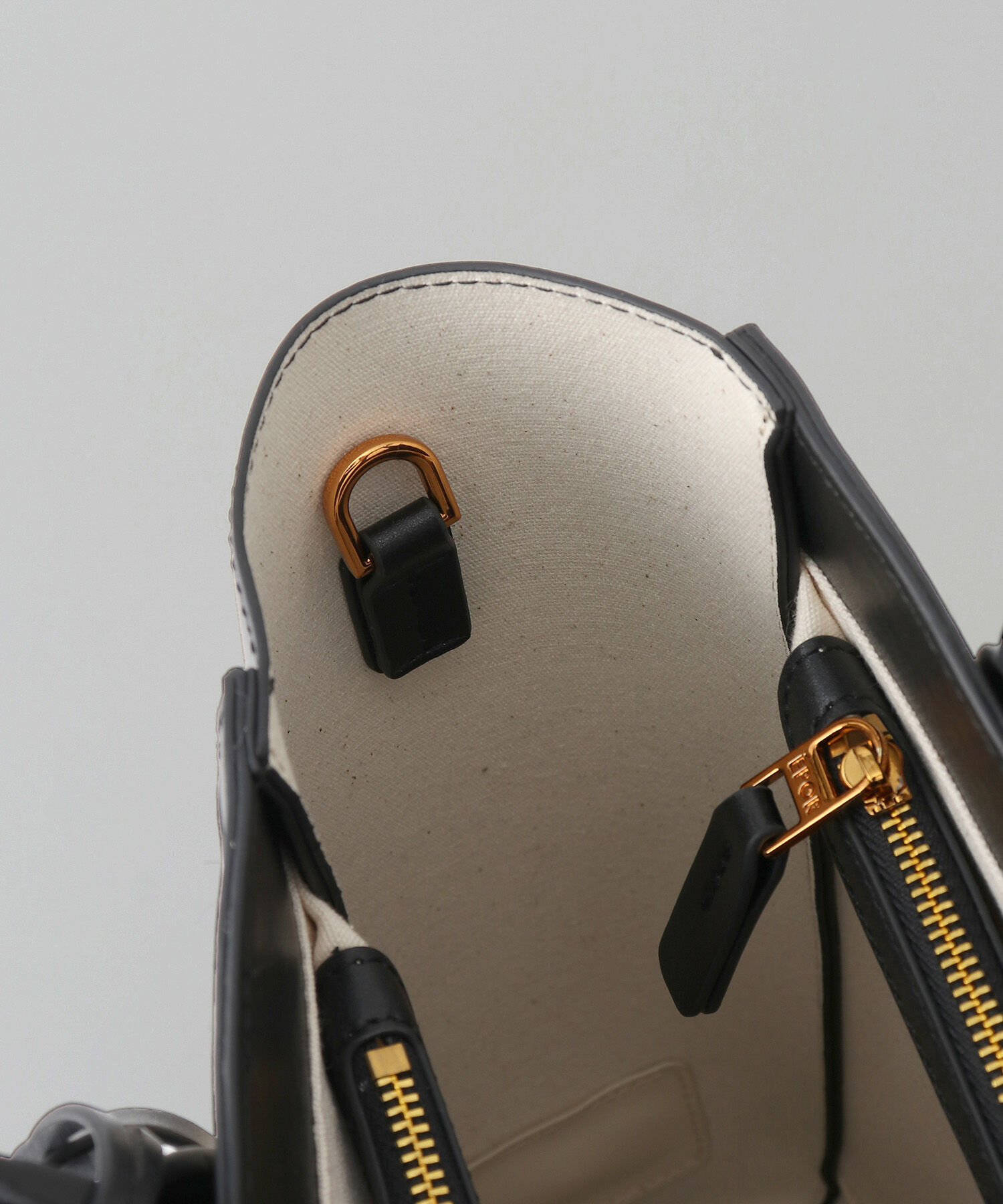 E'POR「【E'POR】 I BAG Medium（キャンバスコンビ縦型トートバッグ）」|ハンドバッグ|