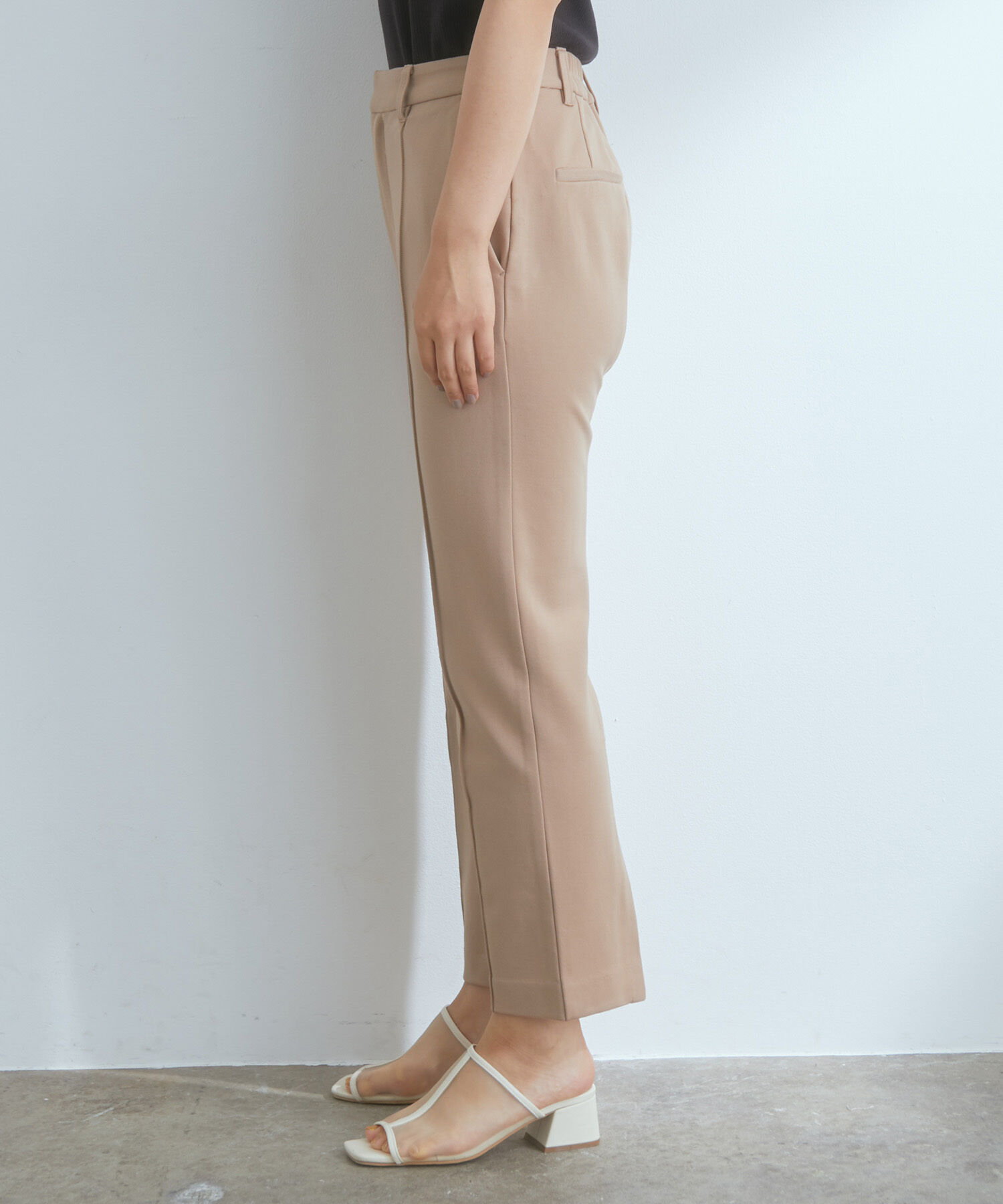 VIS「ポンチピンタックフレアパンツ」|スラックス|