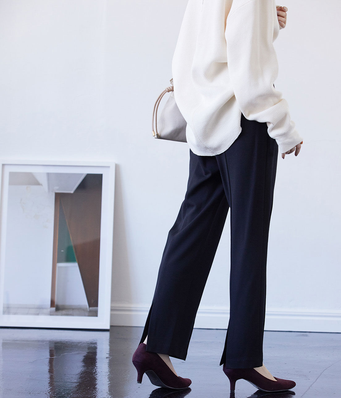 VIS「ポンチピンタックフレアパンツ」|スラックス|