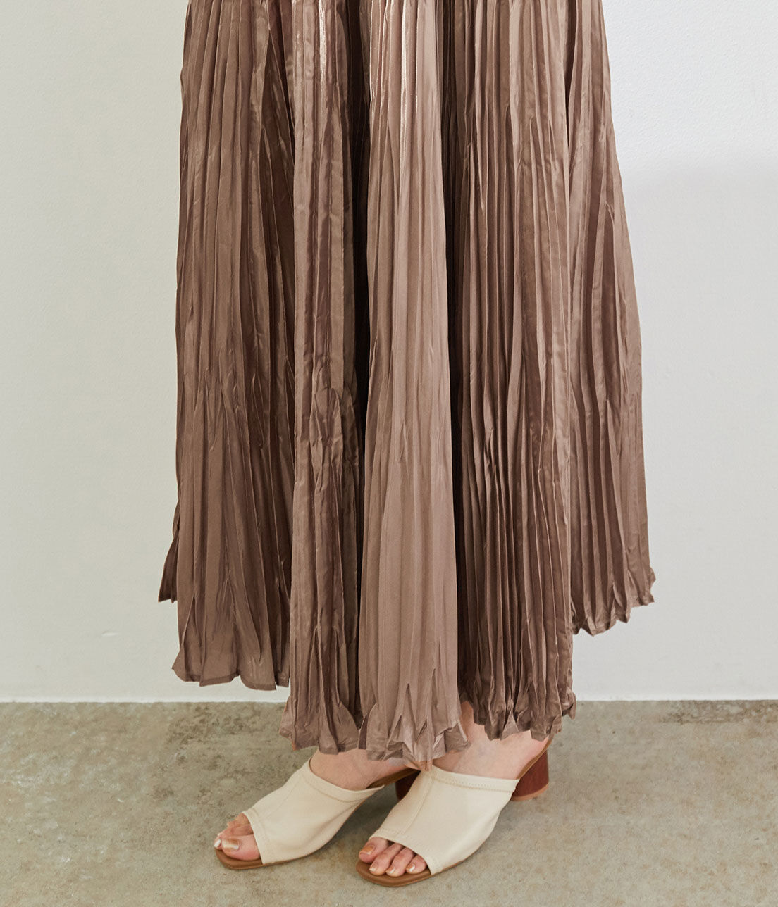 Rope&rsquo;Picnic「サテンクリンクルイレギュラーヘムスカート」|スカート|