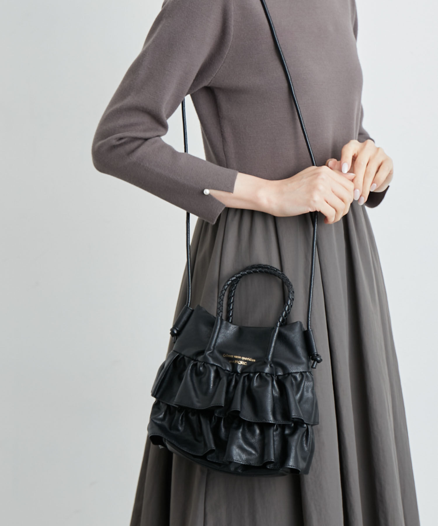 ROPE PICNIC PASSAGE「ダブルフリルメッシュハンドルミニショルダーバッグ」|ショルダー・メッセンジャー|ブラック(01)