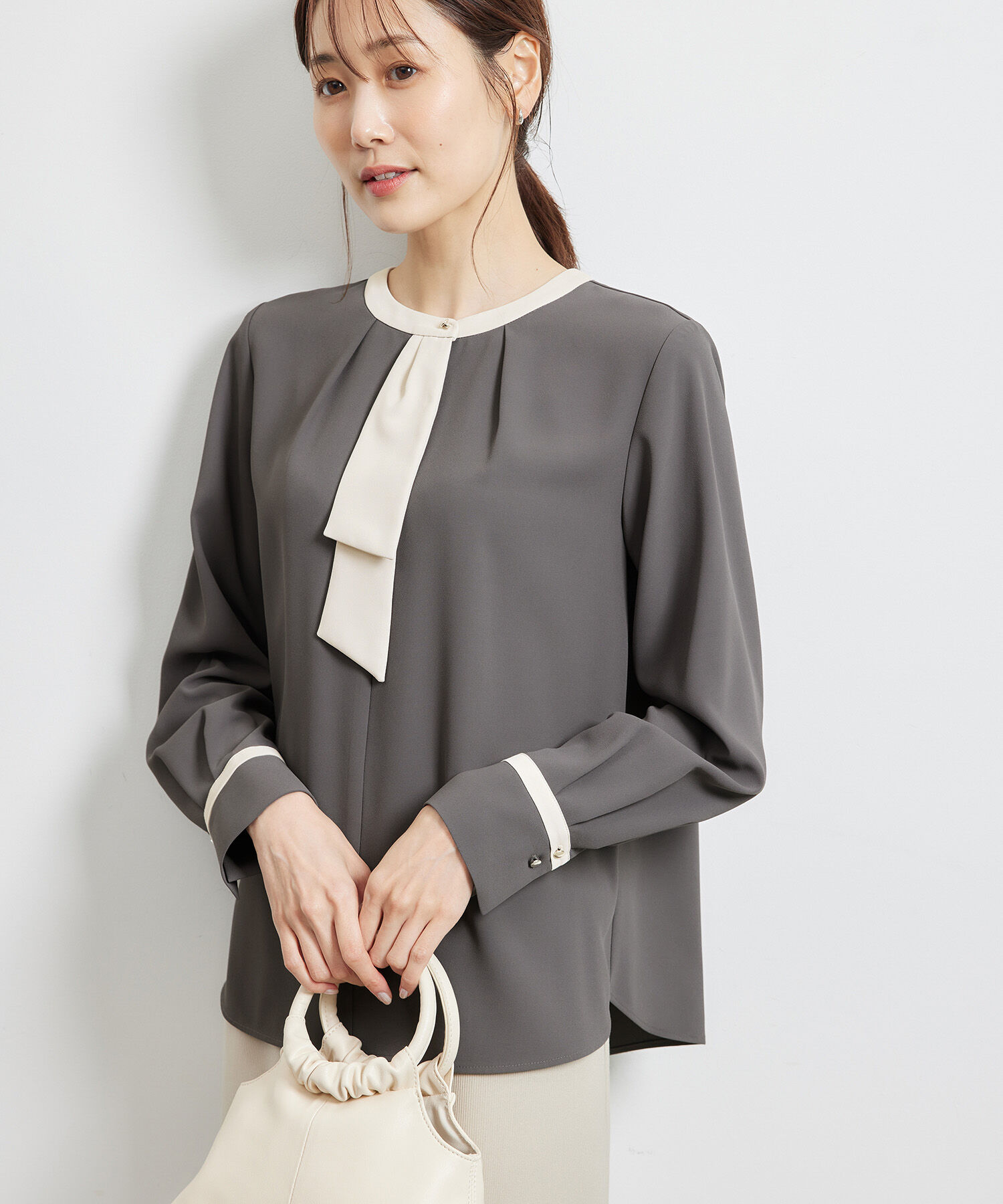 Rope&rsquo;Picnic「【WEB限定40サイズ】ジョーゼット配色ボウタイ風ブラウス」|シャツ・ブラウス|