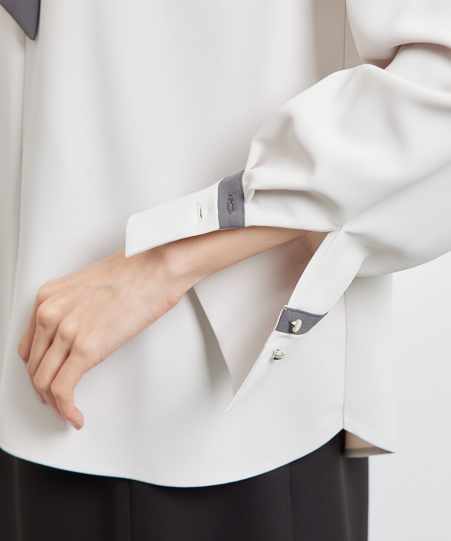 Rope&rsquo;Picnic「【WEB限定40サイズ】ジョーゼット配色ボウタイ風ブラウス」|シャツ・ブラウス|