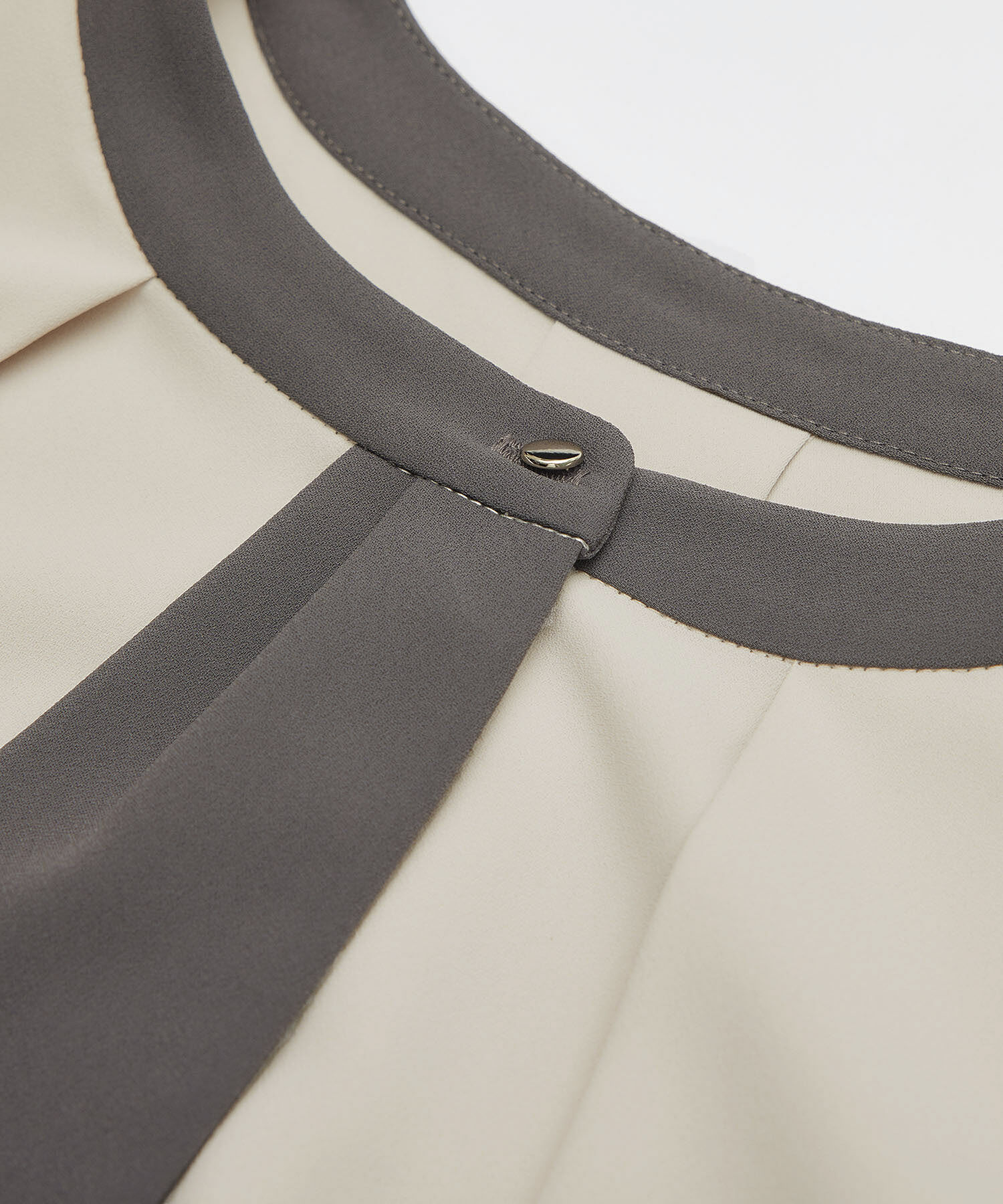 Rope&rsquo;Picnic「【WEB限定40サイズ】ジョーゼット配色ボウタイ風ブラウス」|シャツ・ブラウス|