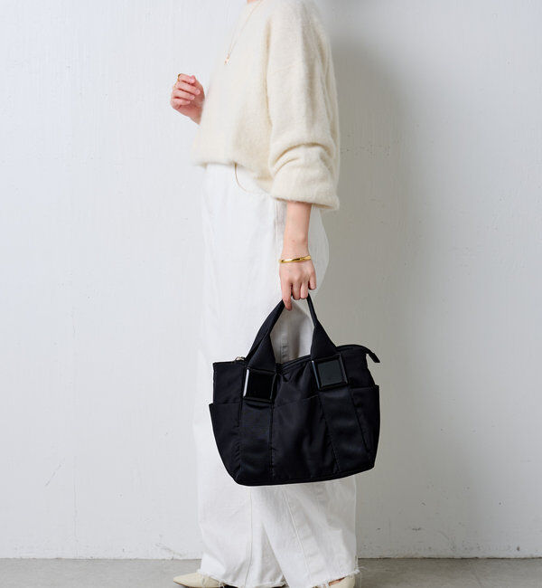  「【ポケット７個/ショルダー付/A4対応】スクエア樹脂パーツトートバッグ M」|トートバッグ|