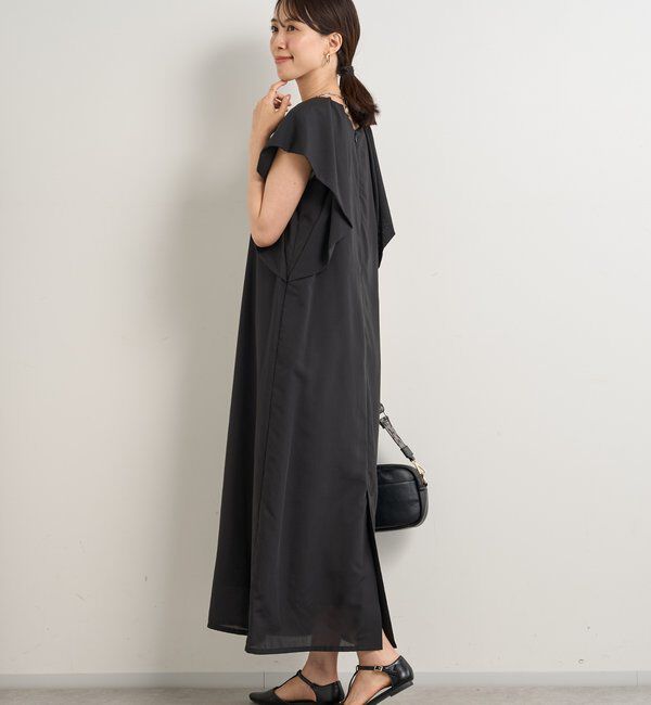  「《夏に快適◎・主役級アイテム》吸湿速乾機能付きフリルワンピース」|その他|