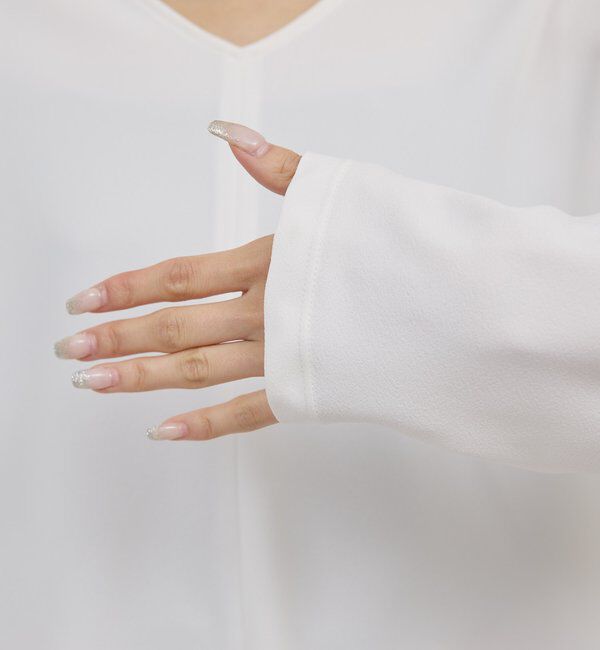  「Vネックプルオーバー」|シャツ・ブラウス|