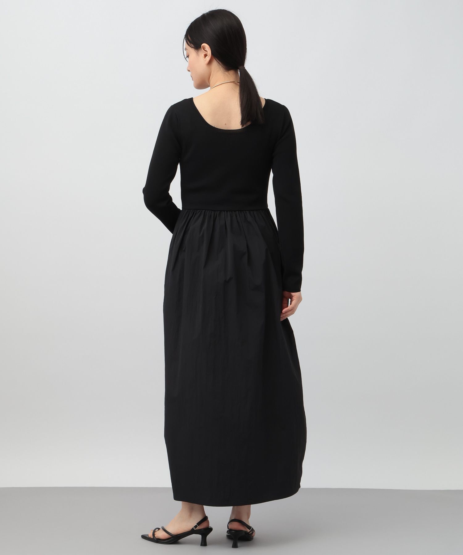 A part by 「ニットドッキングコクーンワンピース」|ワンピース|