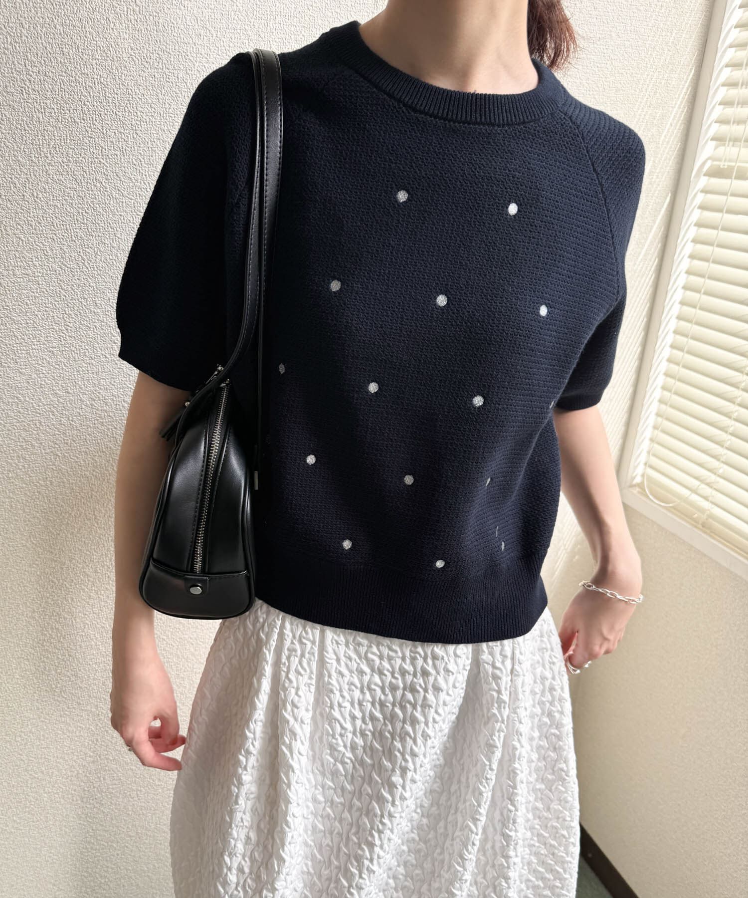 URBAN RESEARCH DOORS「ラメドット刺繍ニット」|ニット・セーター|