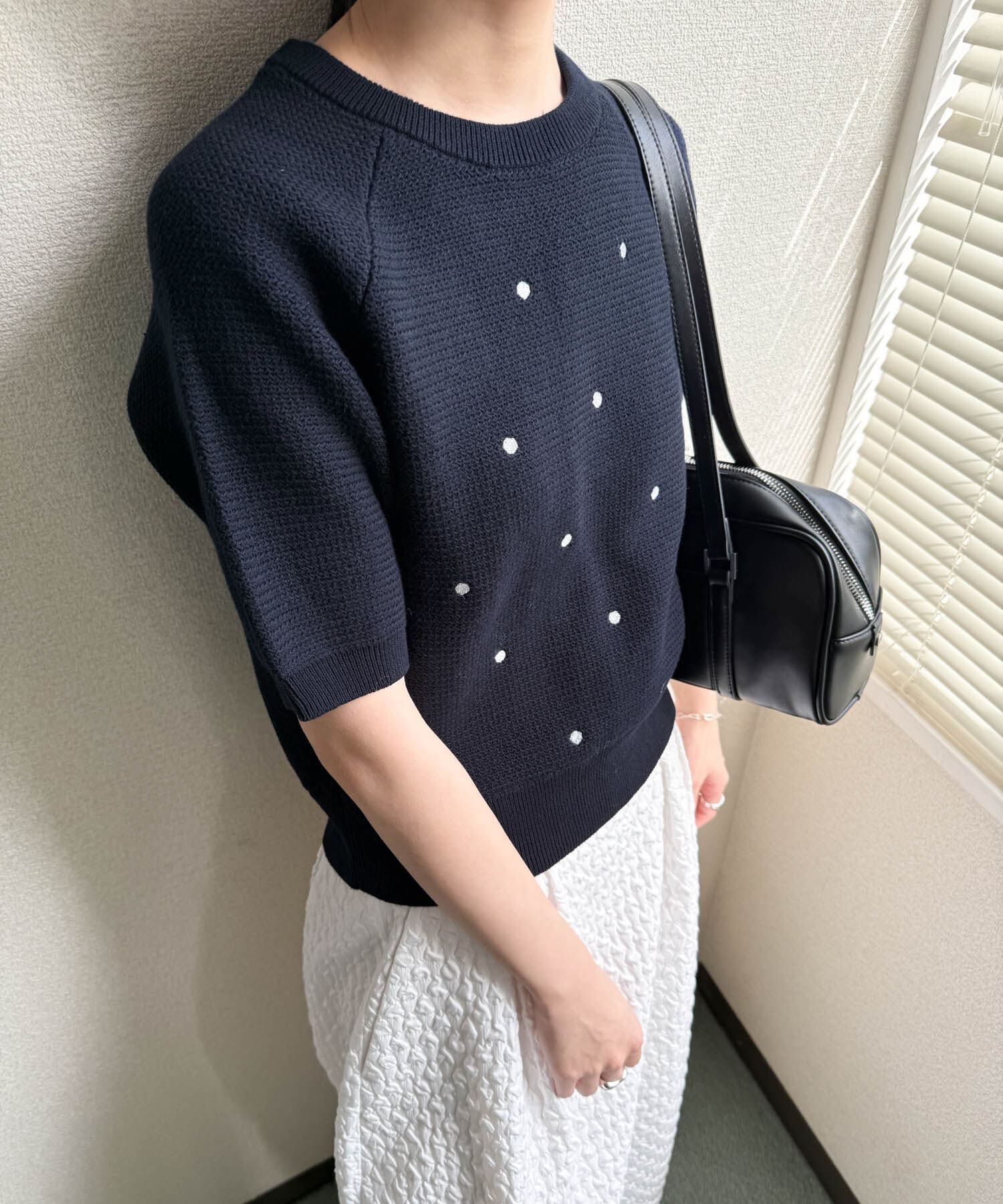 URBAN RESEARCH DOORS「ラメドット刺繍ニット」|ニット・セーター|