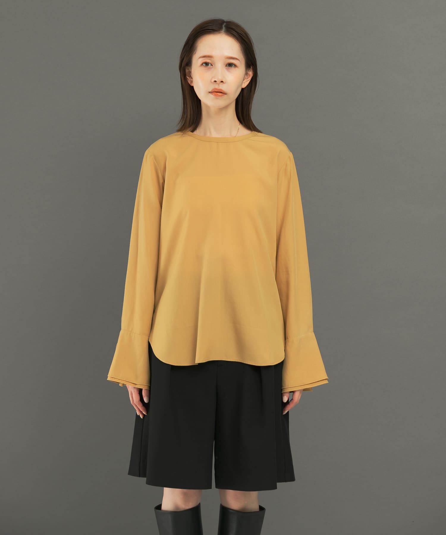 URBAN RESEARCH ROSSO「バックリボンダブルカフスブラウス」|シャツ・ブラウス|