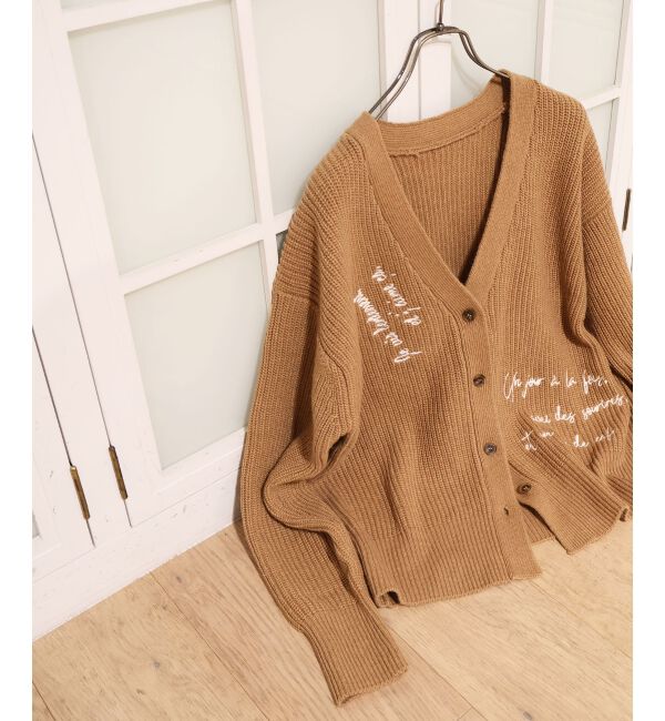 「メッセージ刺繍Vカーディガン」|カーディガン|
