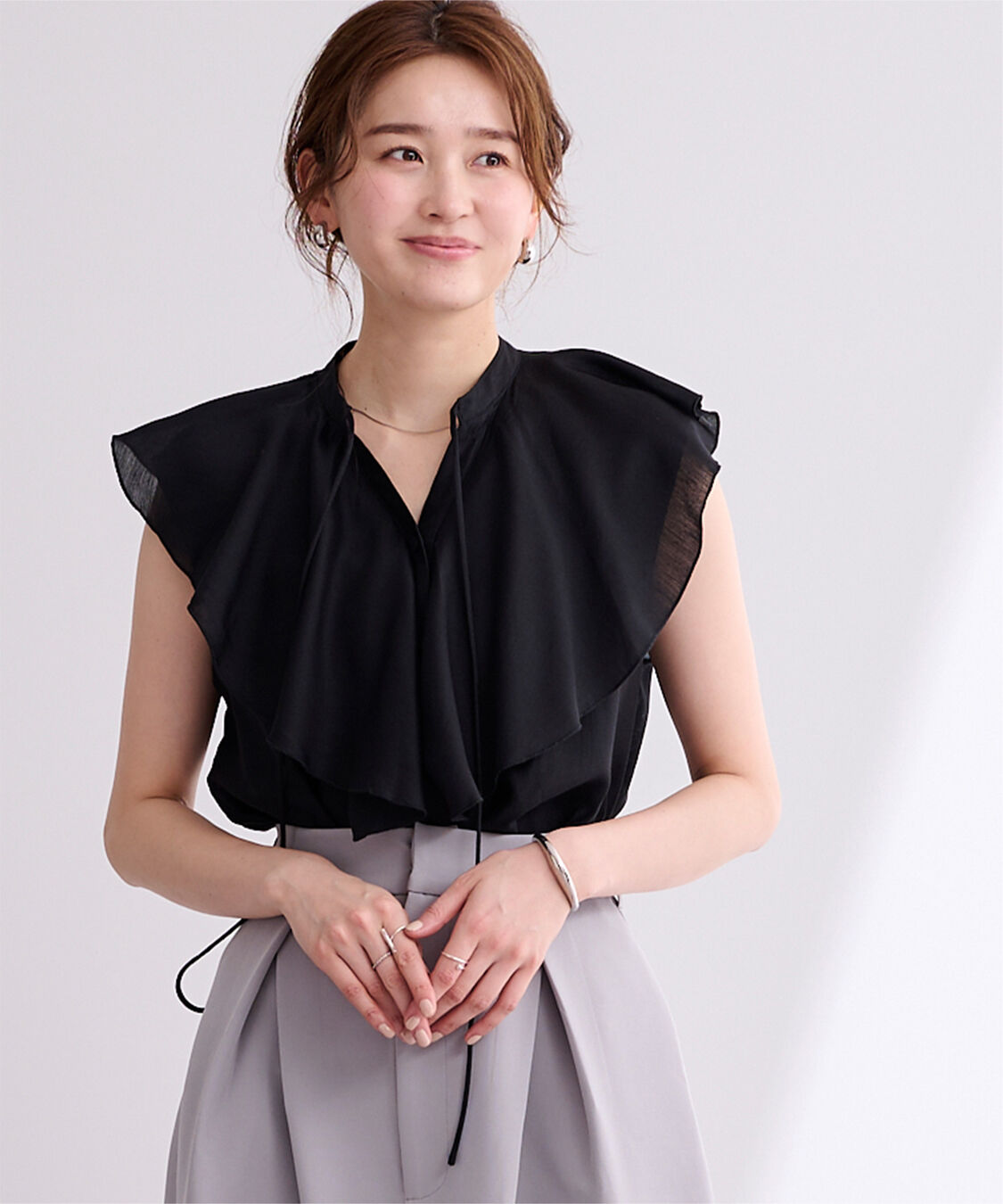 ur's「ラッフルデザインフレンチスリーブブラウス」|シャツ・ブラウス|