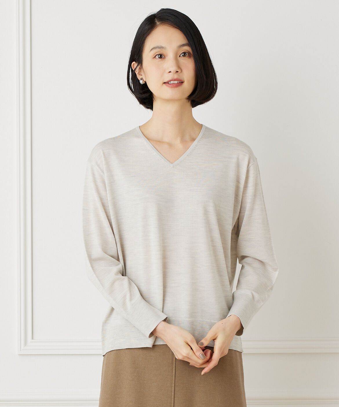 7-IDconcept.「エクストラファインウールVネックニット」|ニット・セーター|グレー1