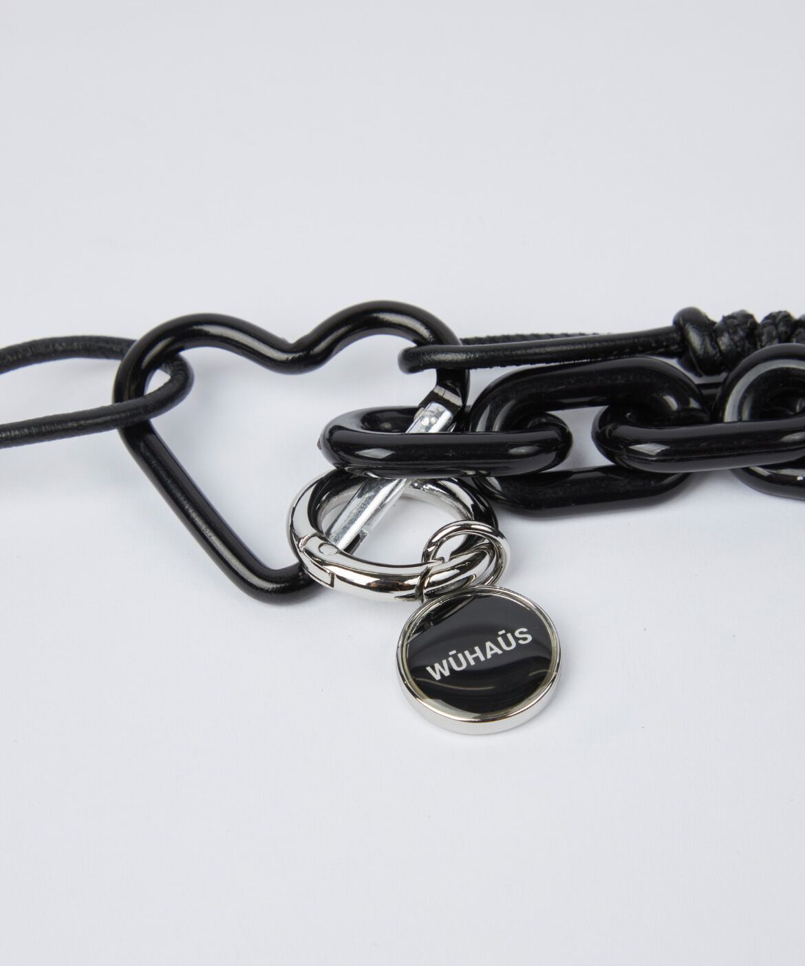 FAVORITE SUKINAMONO「《FAVORITE別注》ロゴカラビナチャーム《WUHAUS》」|チャーム・キーホルダー|