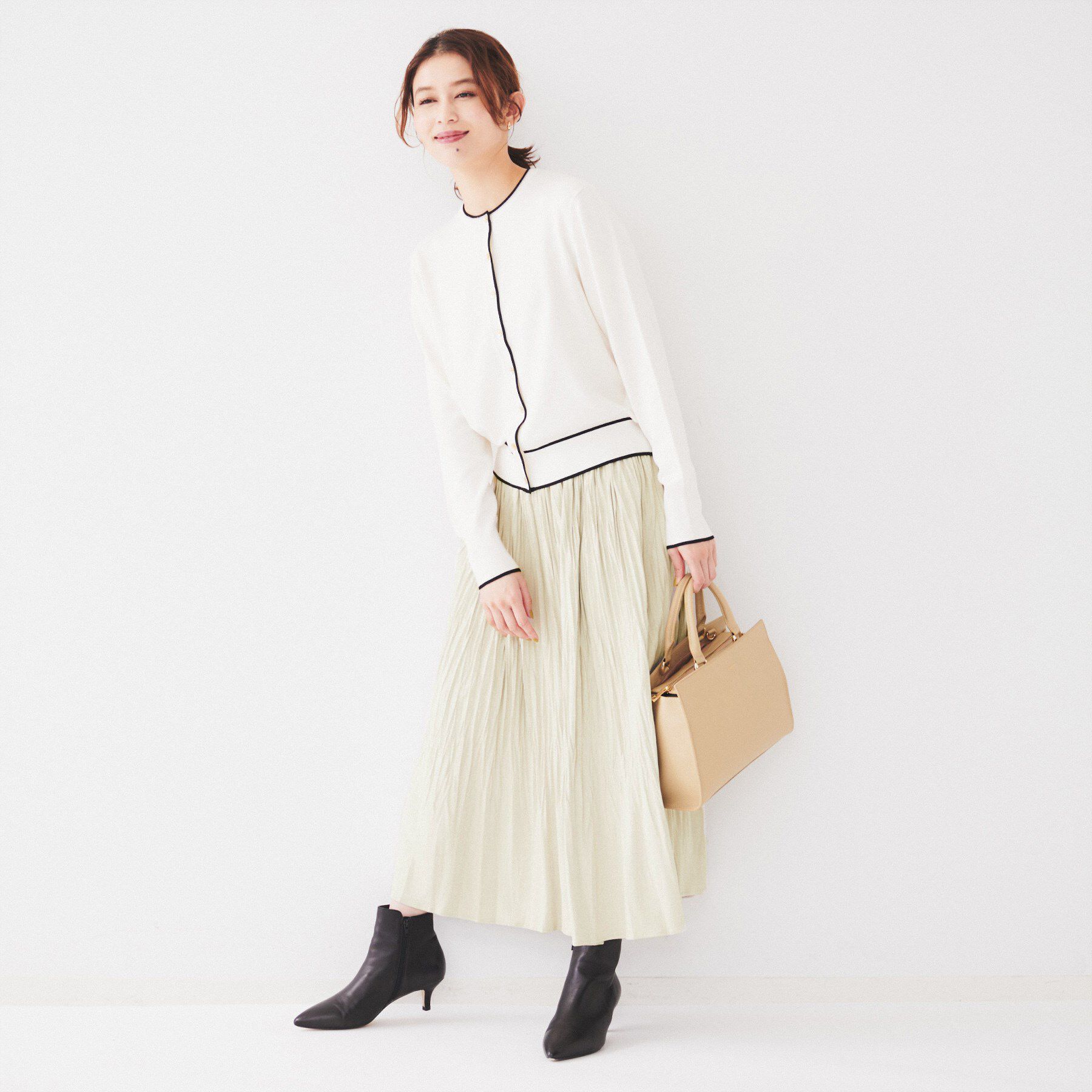 UNTITLED「【洗える/ウエストゴム】スエード調ランダムプリーツスカート」|スカート|