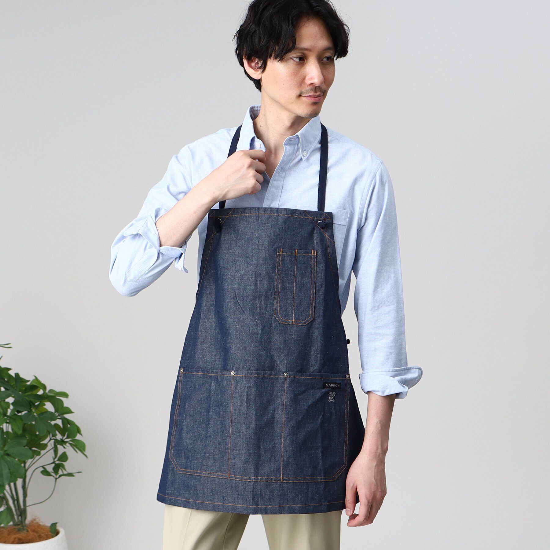 TAKEO KIKUCHI「【NAPRON別注】 LUMBER BIB APRON」|食器・キッチングッズ|インディゴ(194)