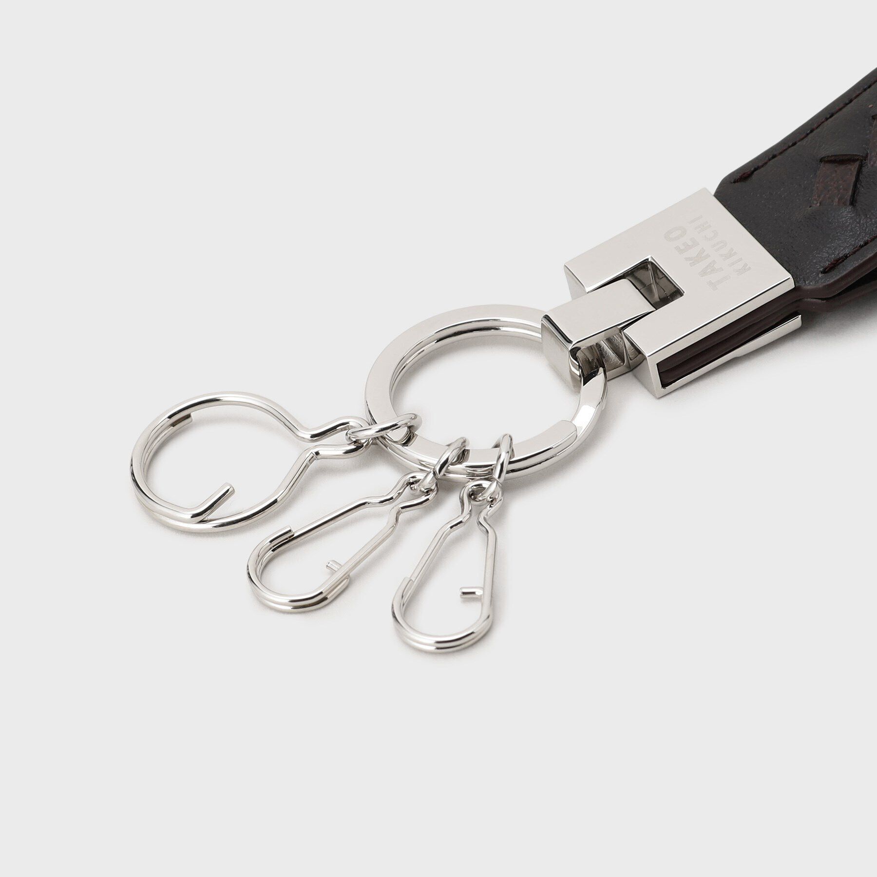 TAKEO KIKUCHI「イントレチャート キーホルダー」|キーケース|