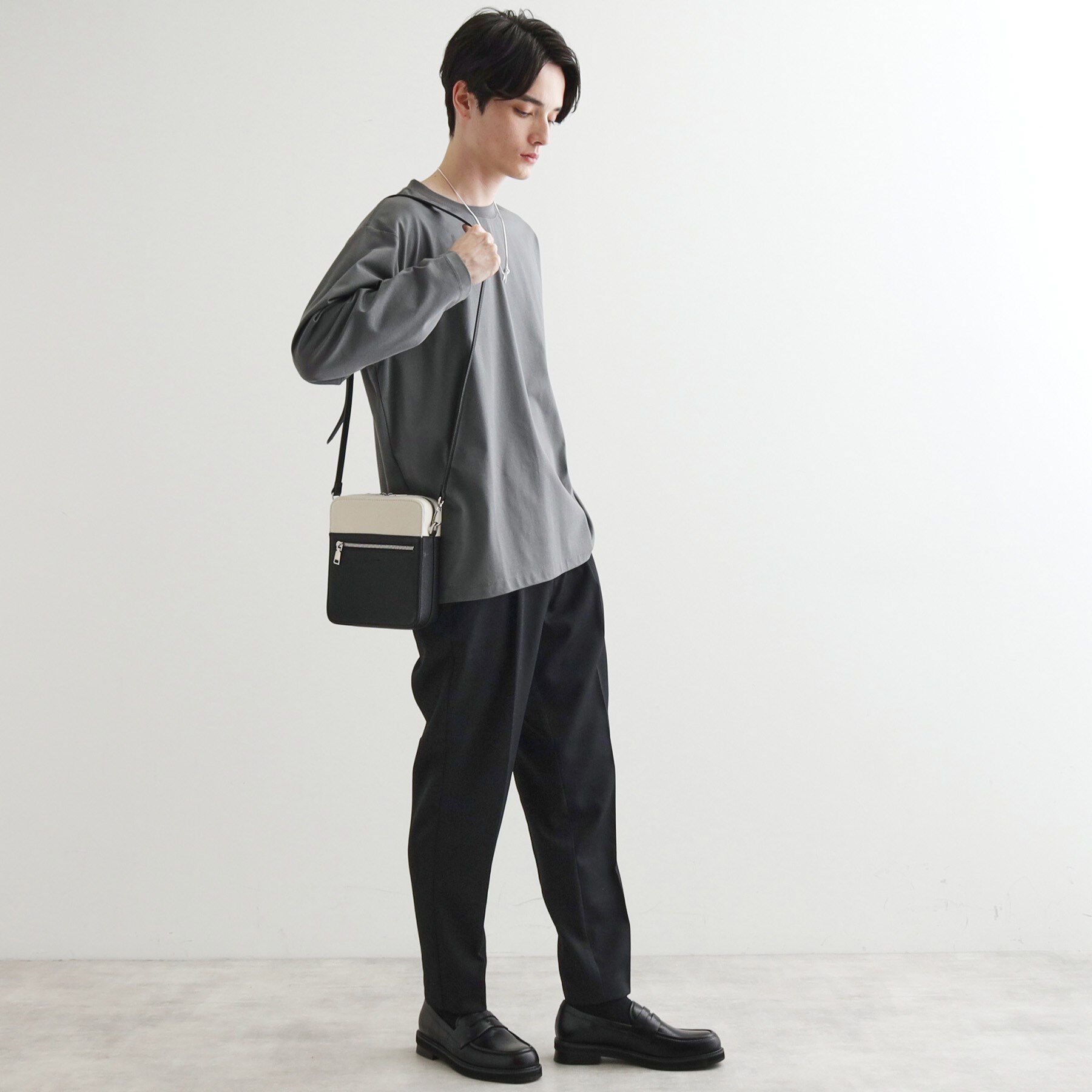 tk.TAKEO KIKUCHI「バイカラースクエアボックスショルダーバッグ」|ショルダー・メッセンジャー|