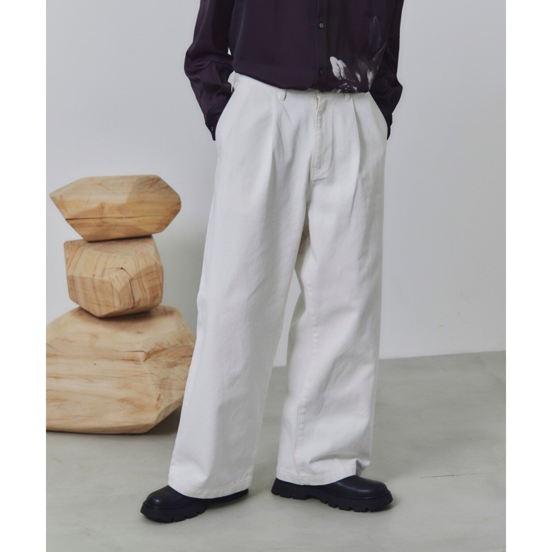 tk.TAKEO KIKUCHI「【WEB限定】ヴィンテージライクワイドデニムパンツ」|デニム|ホワイト(001)