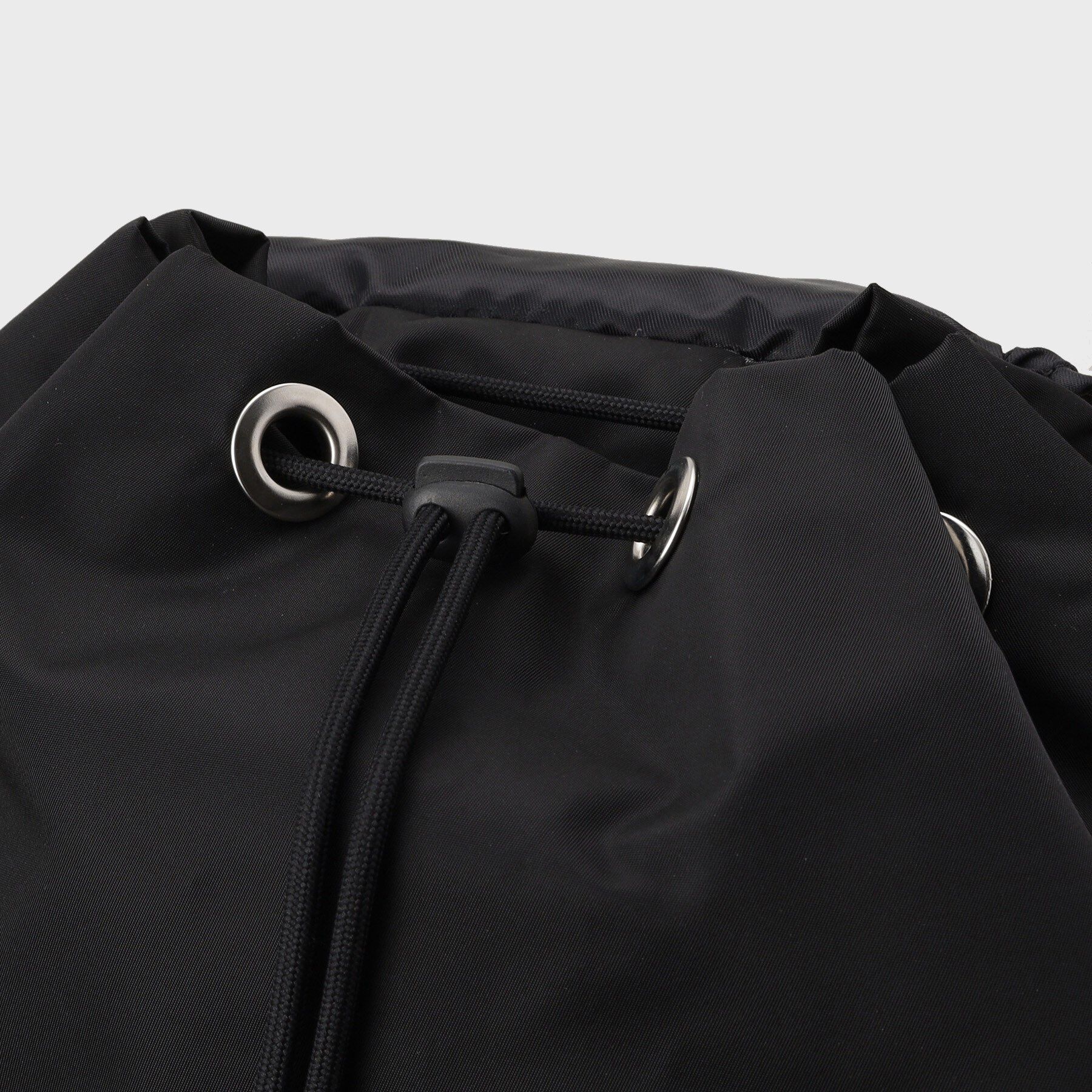 tk.TAKEO KIKUCHI「MAKAVELIC ワンショルダーバックパック」|リュック|