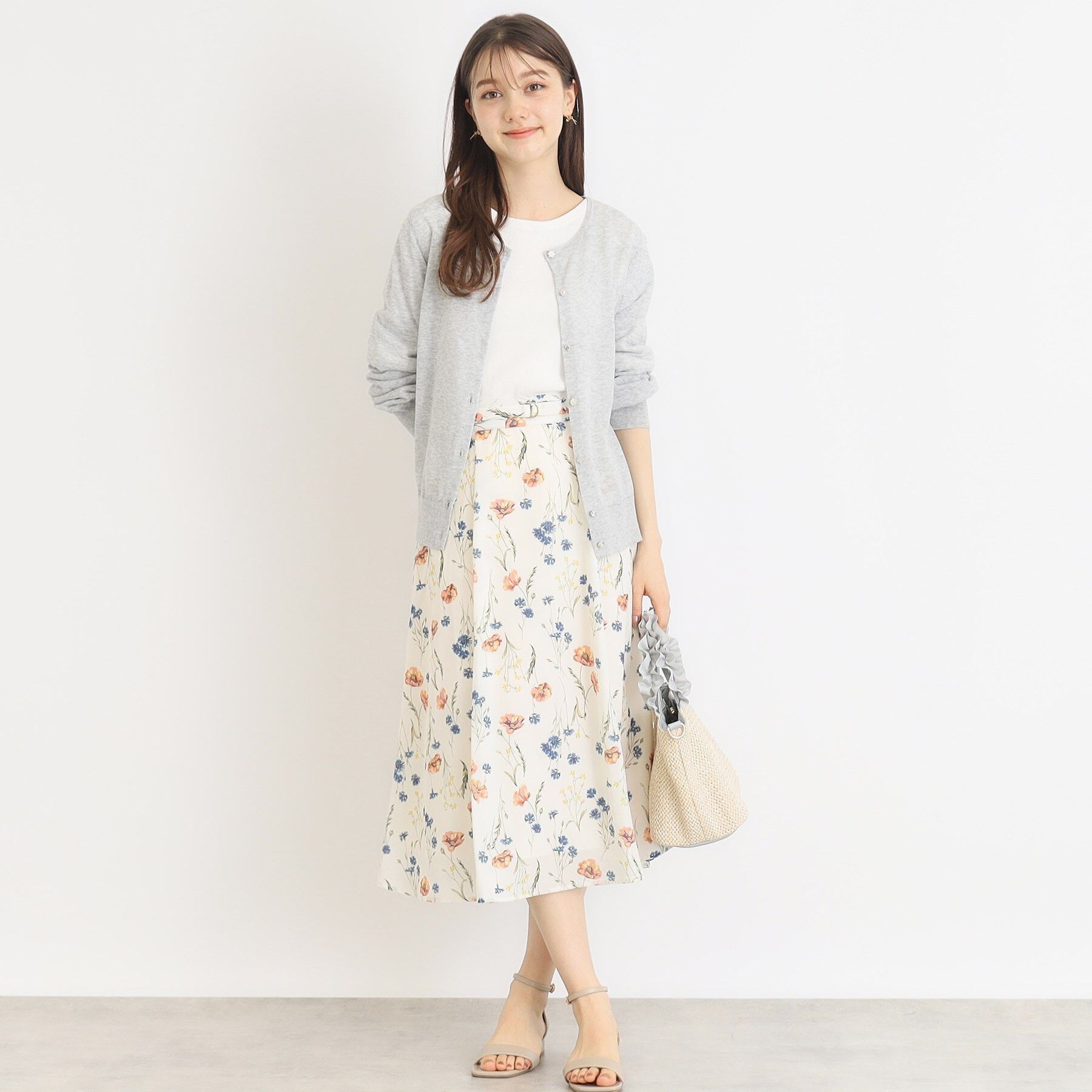 index「ビジューボタンカーディガン【洗濯機洗い可】」|カーディガン|