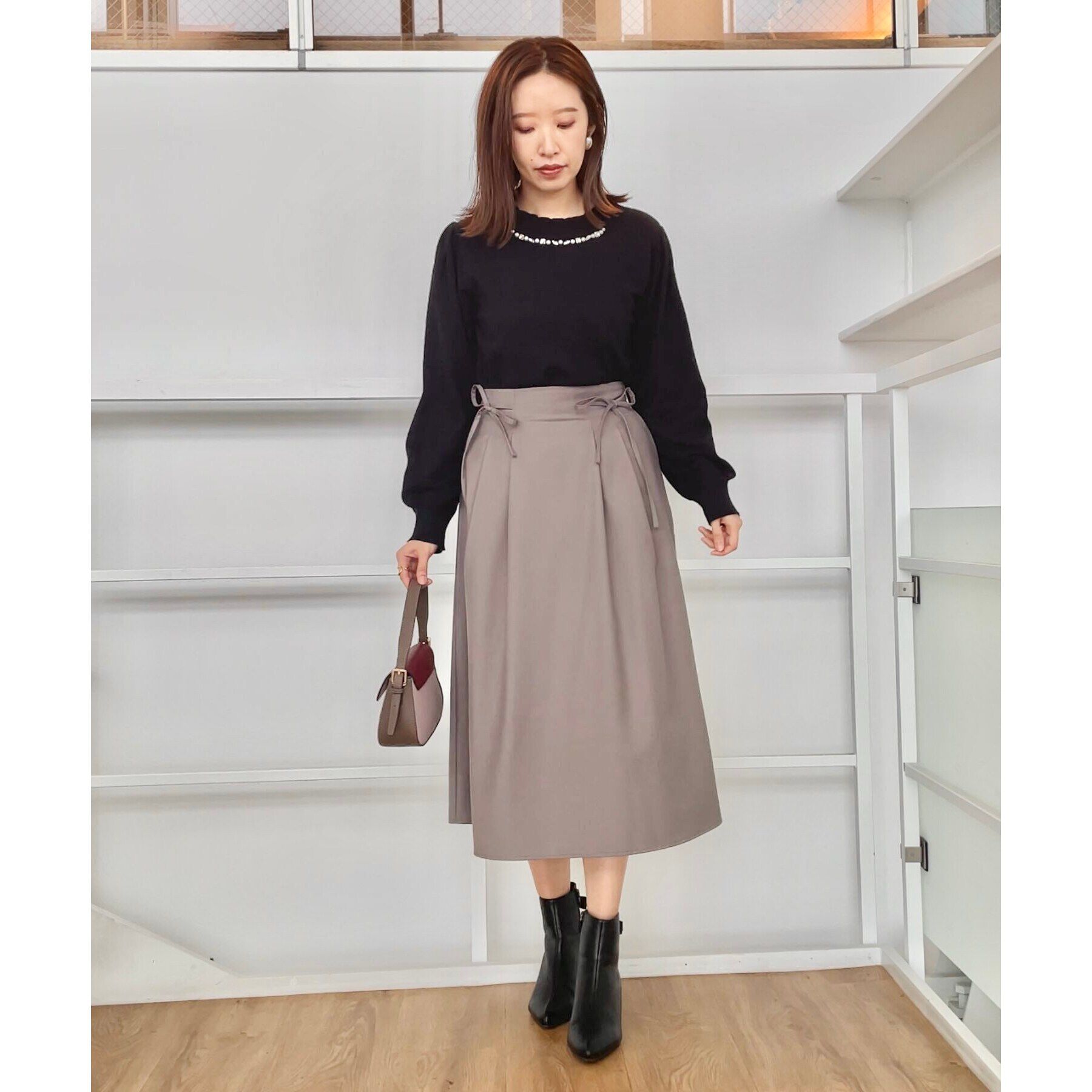 Couture broach「【キレイめコーデ・通勤にも】サイドリボンデザインフレアスカート」|スカート|