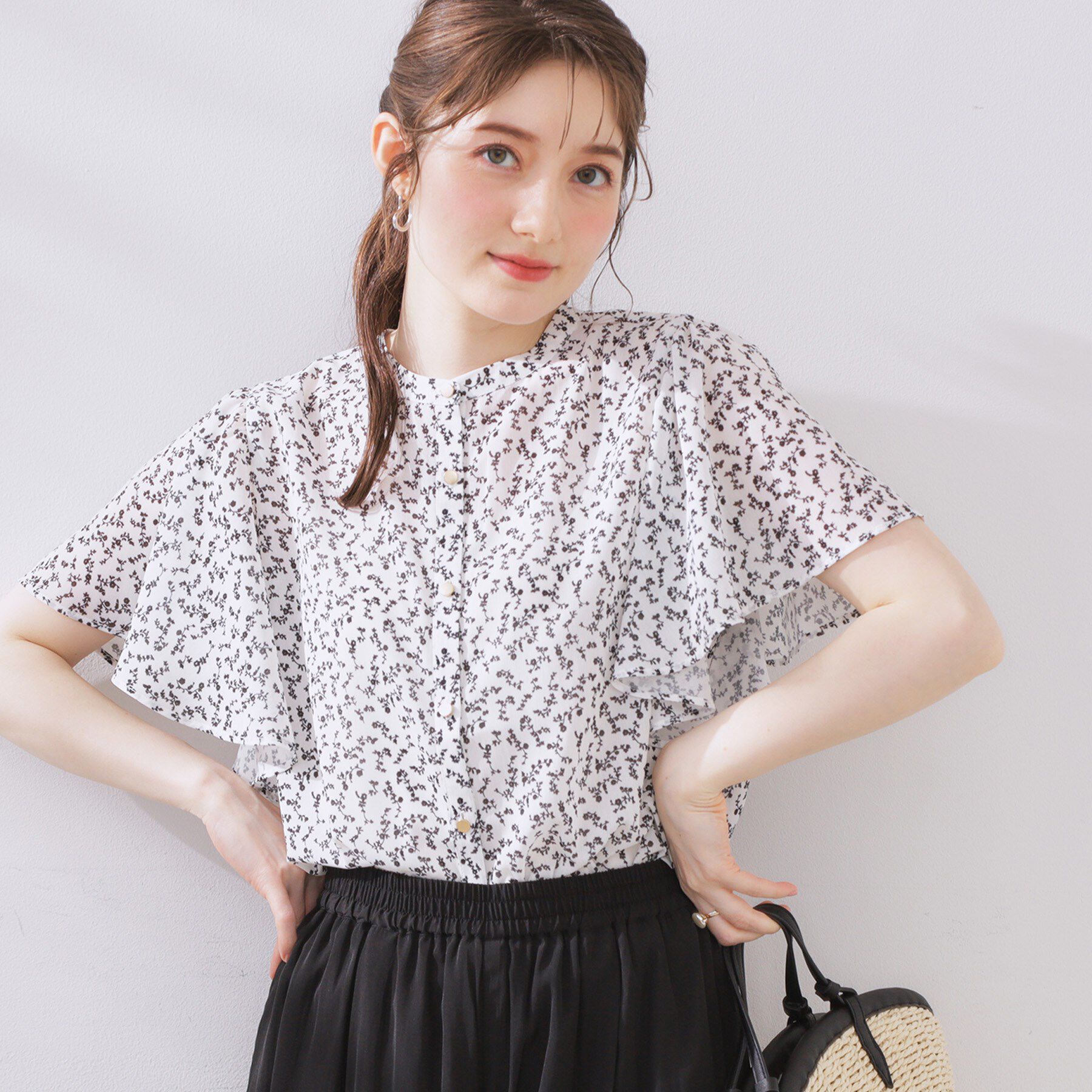 Couture broach「【キレイめ・通勤】前後2WAY楊柳フレアー袖ブラウス」|シャツ・ブラウス|オフホワイト(103