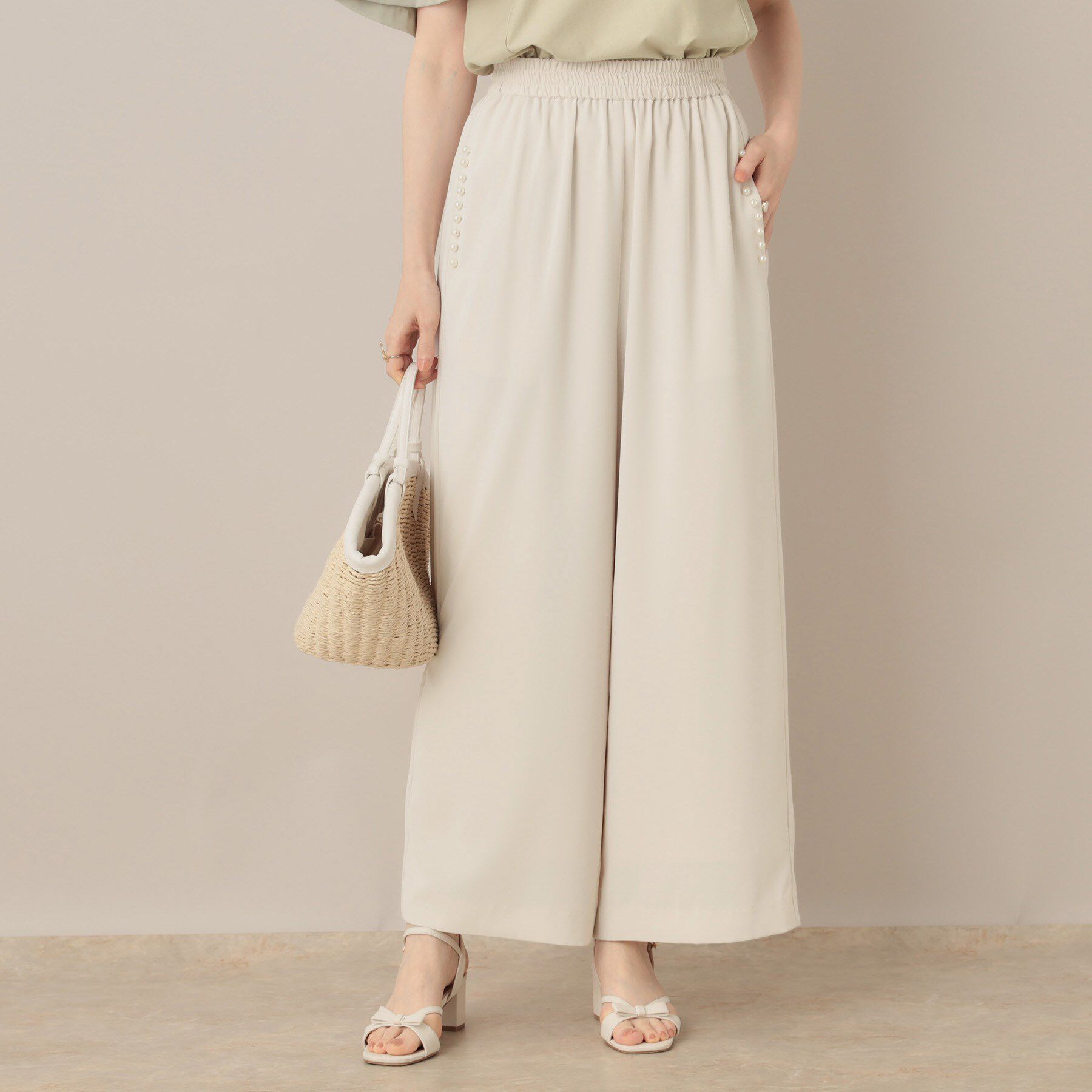 Couture broach「【マルチデザイン・楽ちん】フェイクパール リラックスワイドパンツ」|その他|