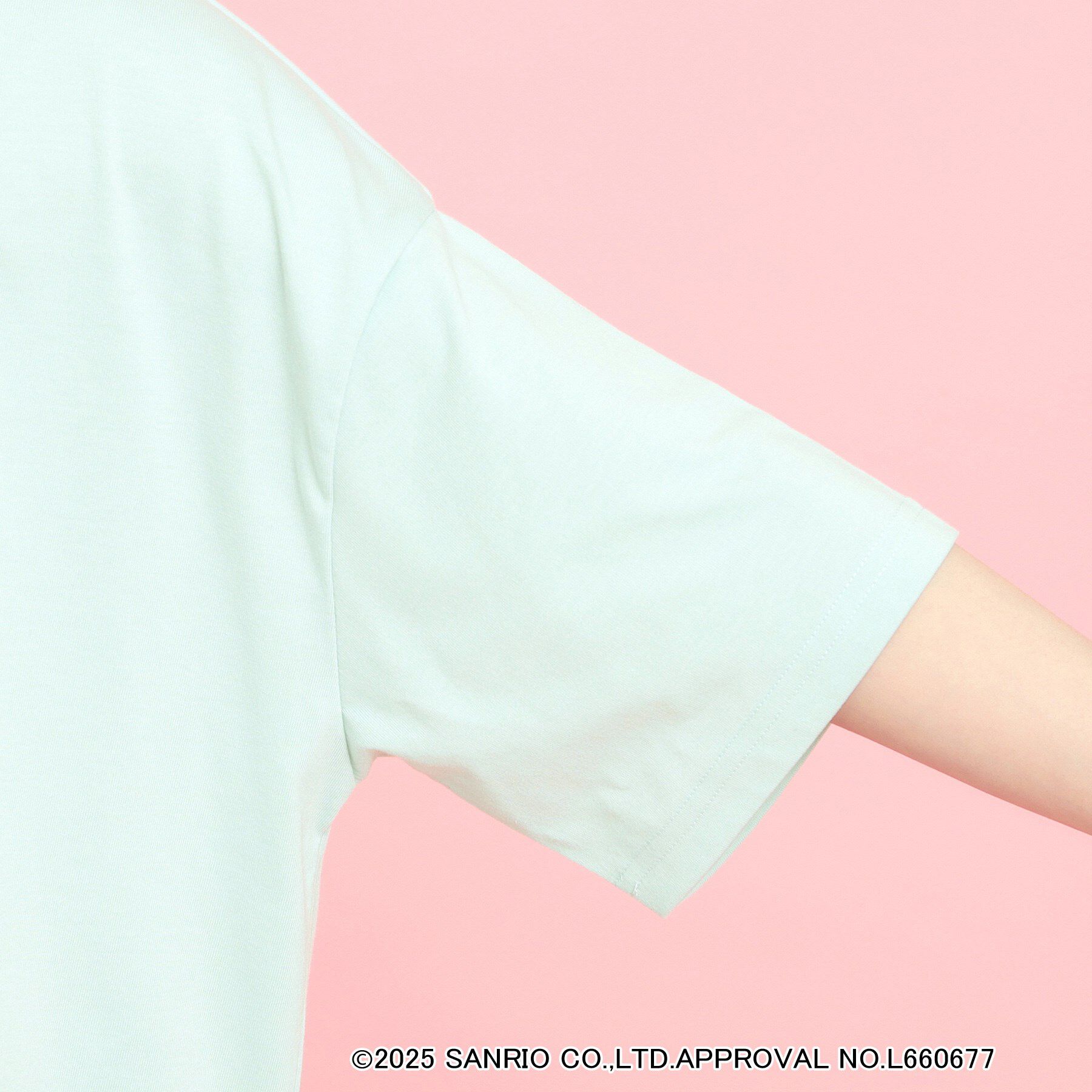 PINK-latte「【サンリオキャラクターズコラボ】バックロゴビッグTシャツ」|Tシャツ・カットソー|