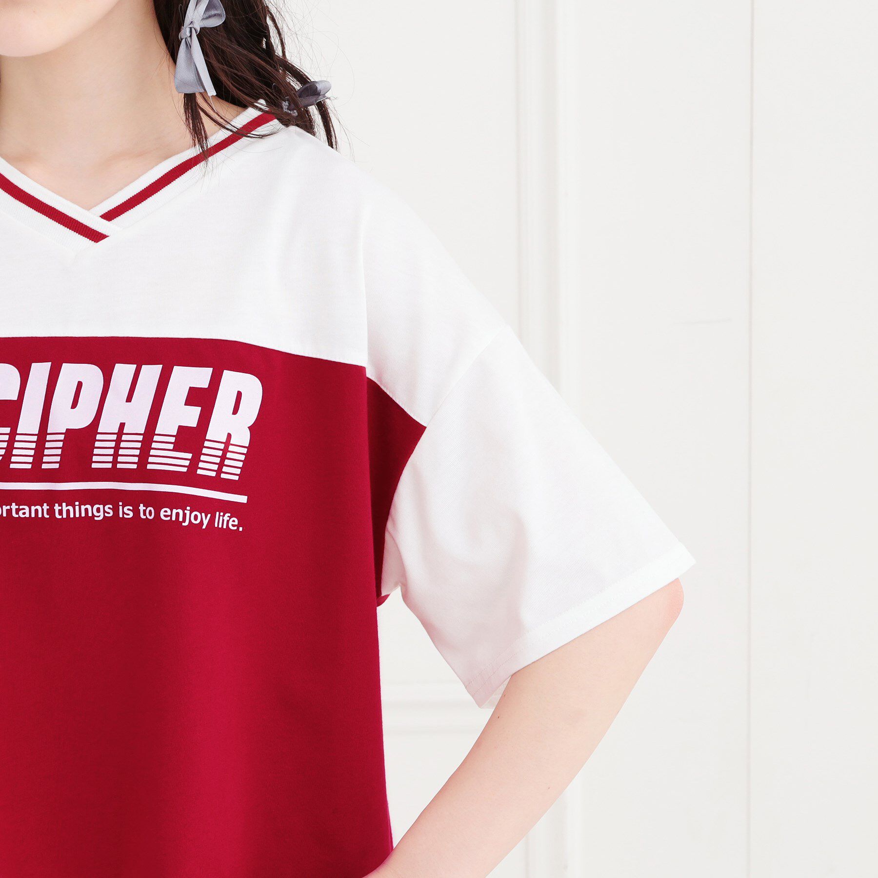 PINK-latte「Vネック切替Tシャツ」|Tシャツ・カットソー|