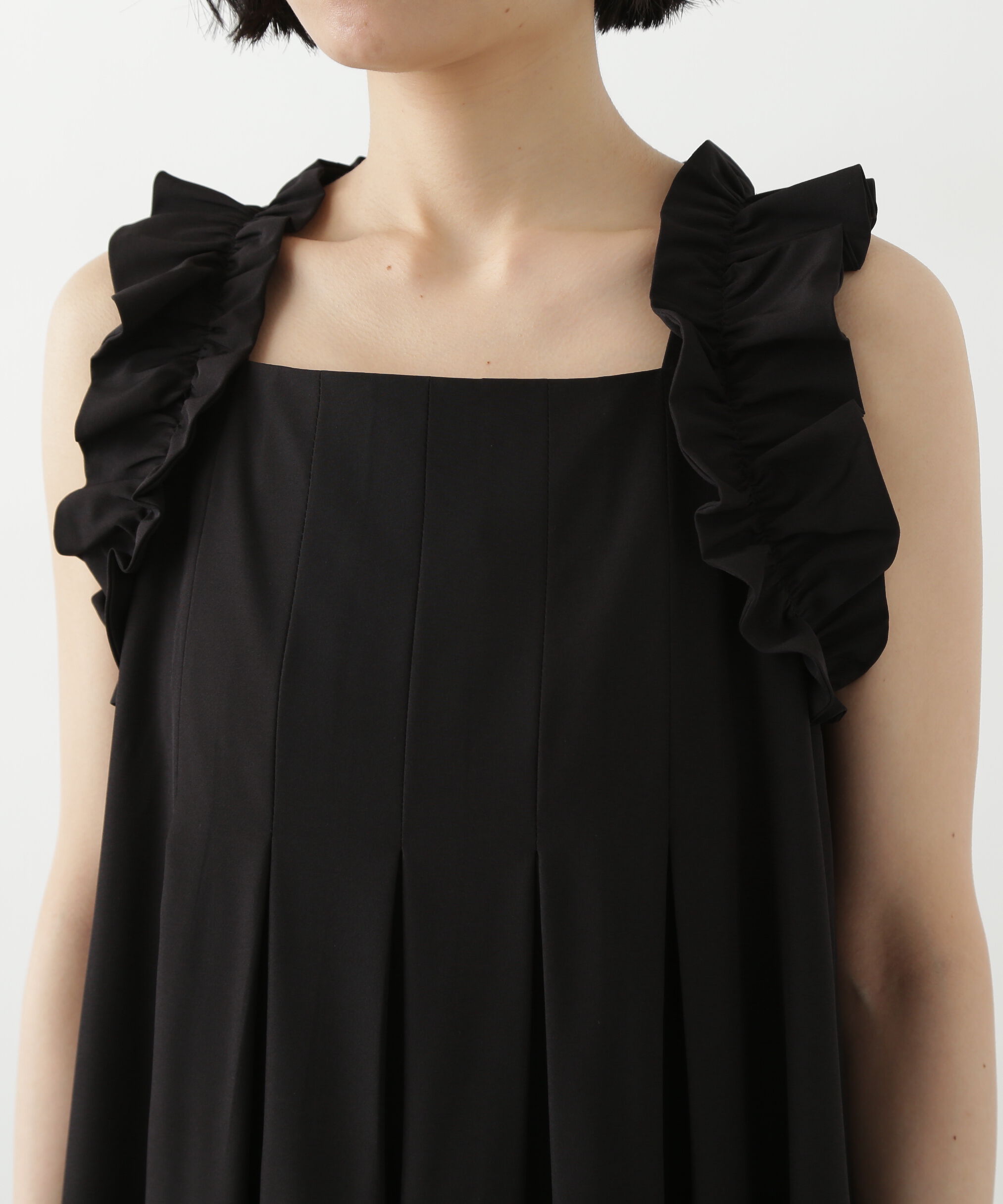  「ラッフルショルダーワンピース」|ワンピース|