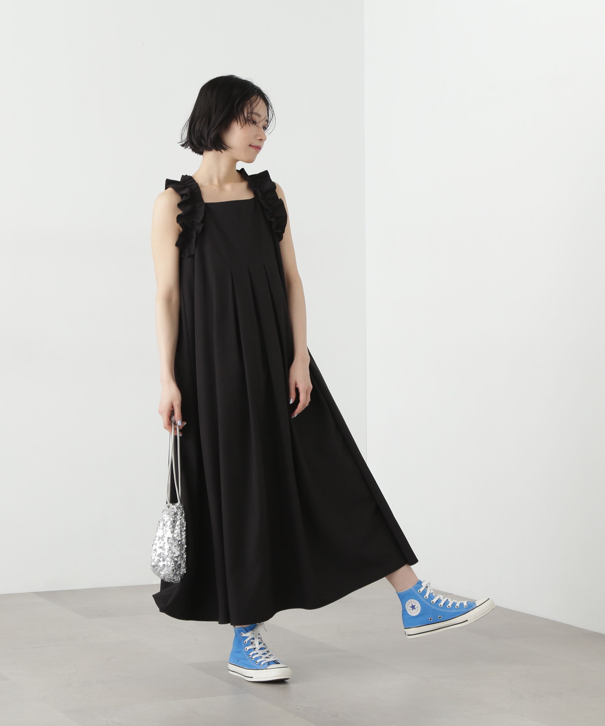  「ラッフルショルダーワンピース」|ワンピース|