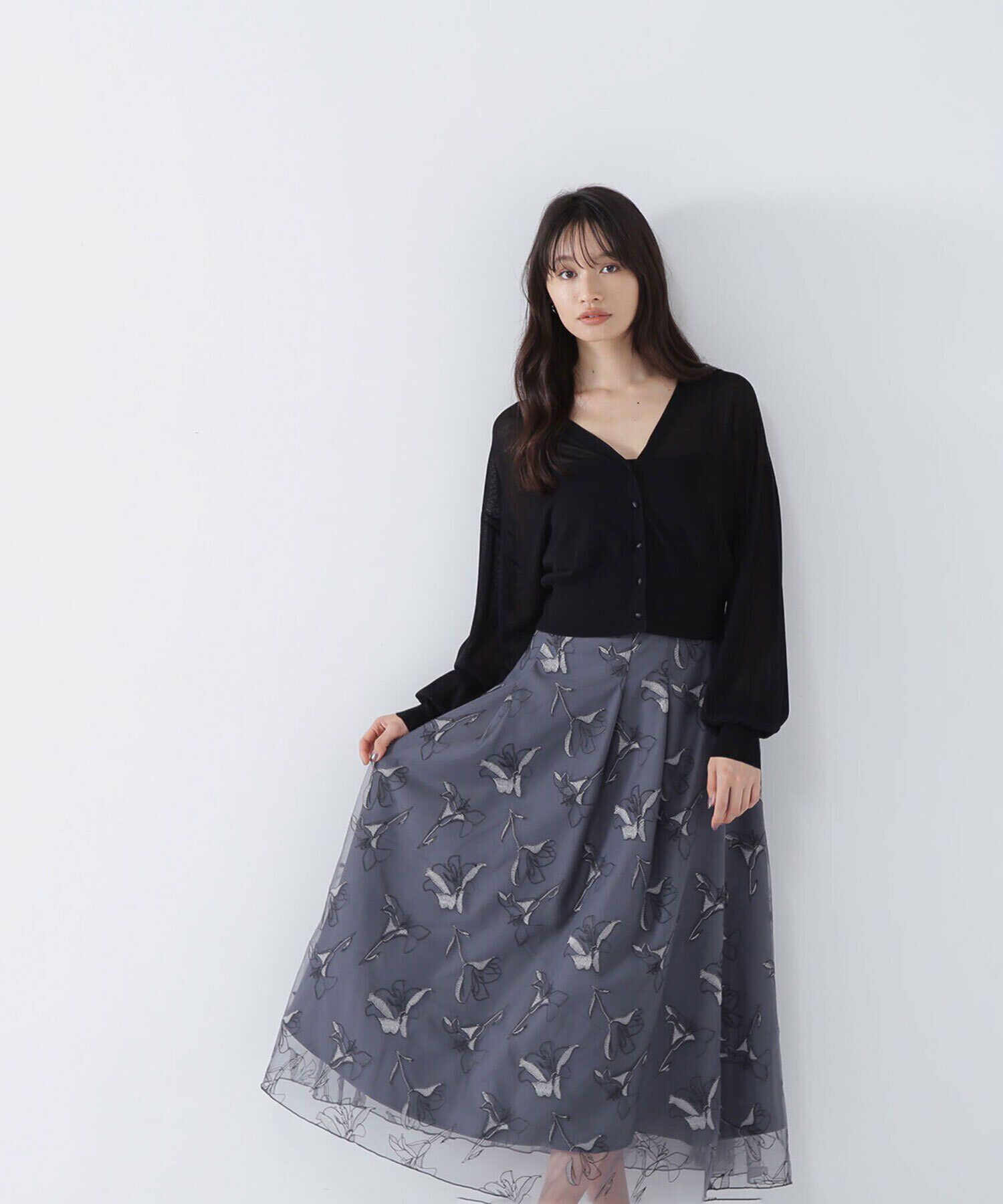  「チュール刺繍フレアスカート」|スカート|チャコール1