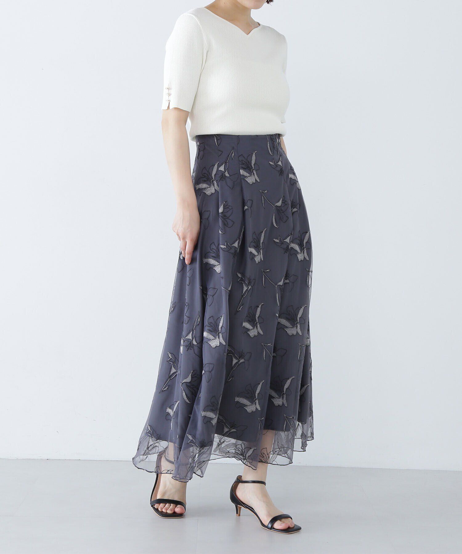  「チュール刺繍フレアスカート」|スカート|