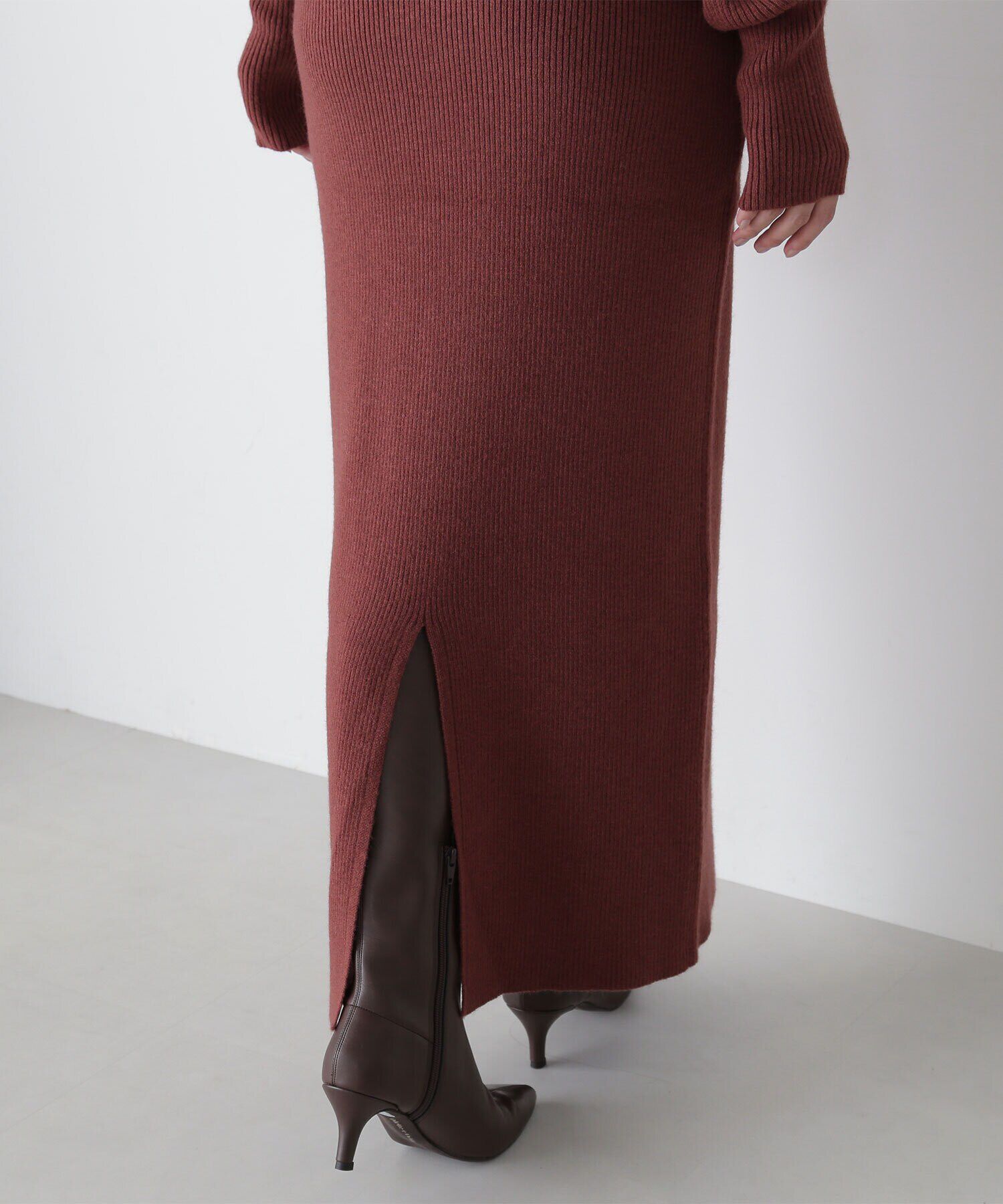  「ワイドショルダーIラインニットワンピース」|ワンピース|