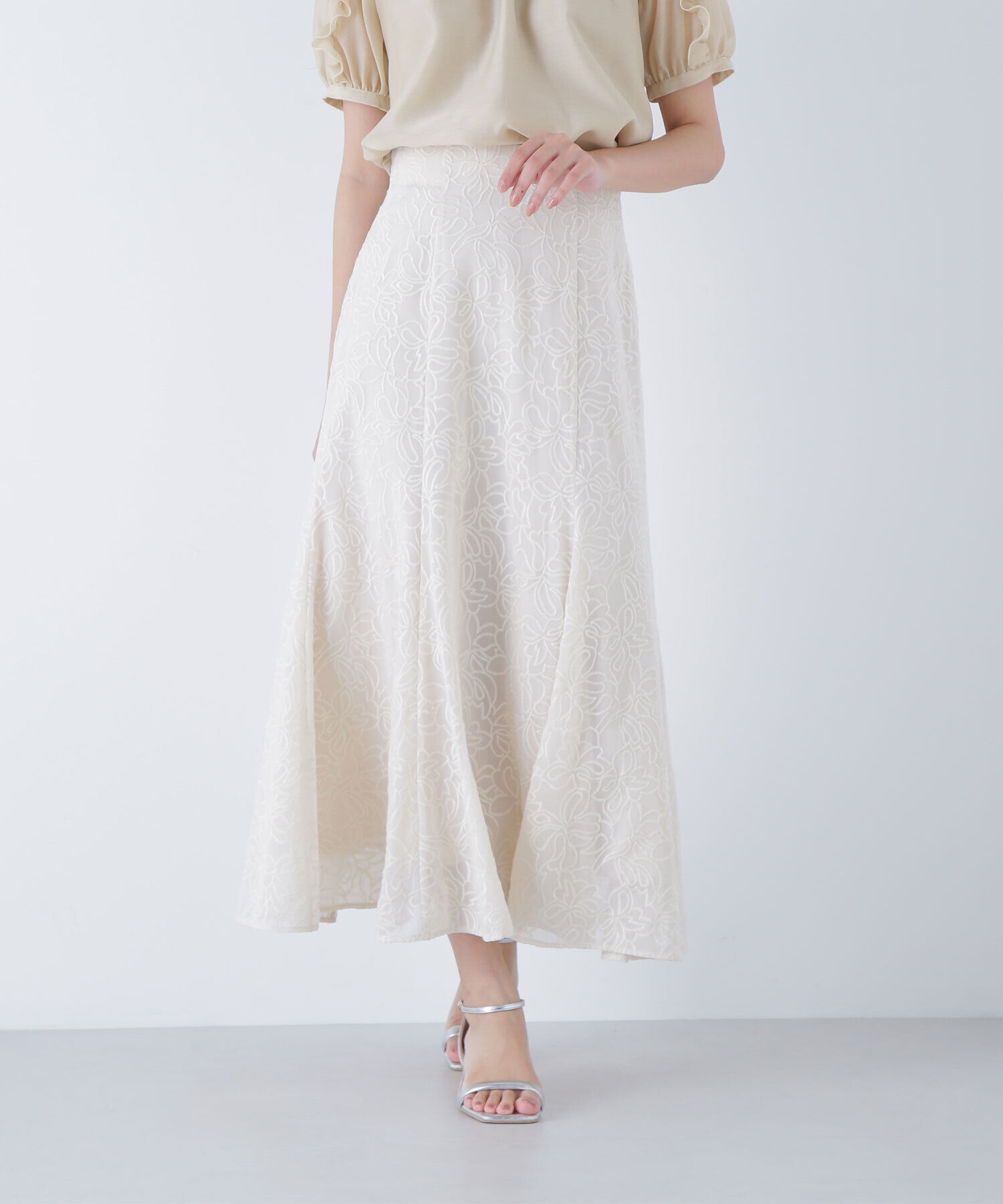  「フラワー刺繍マーメイドスカート」|スカート|