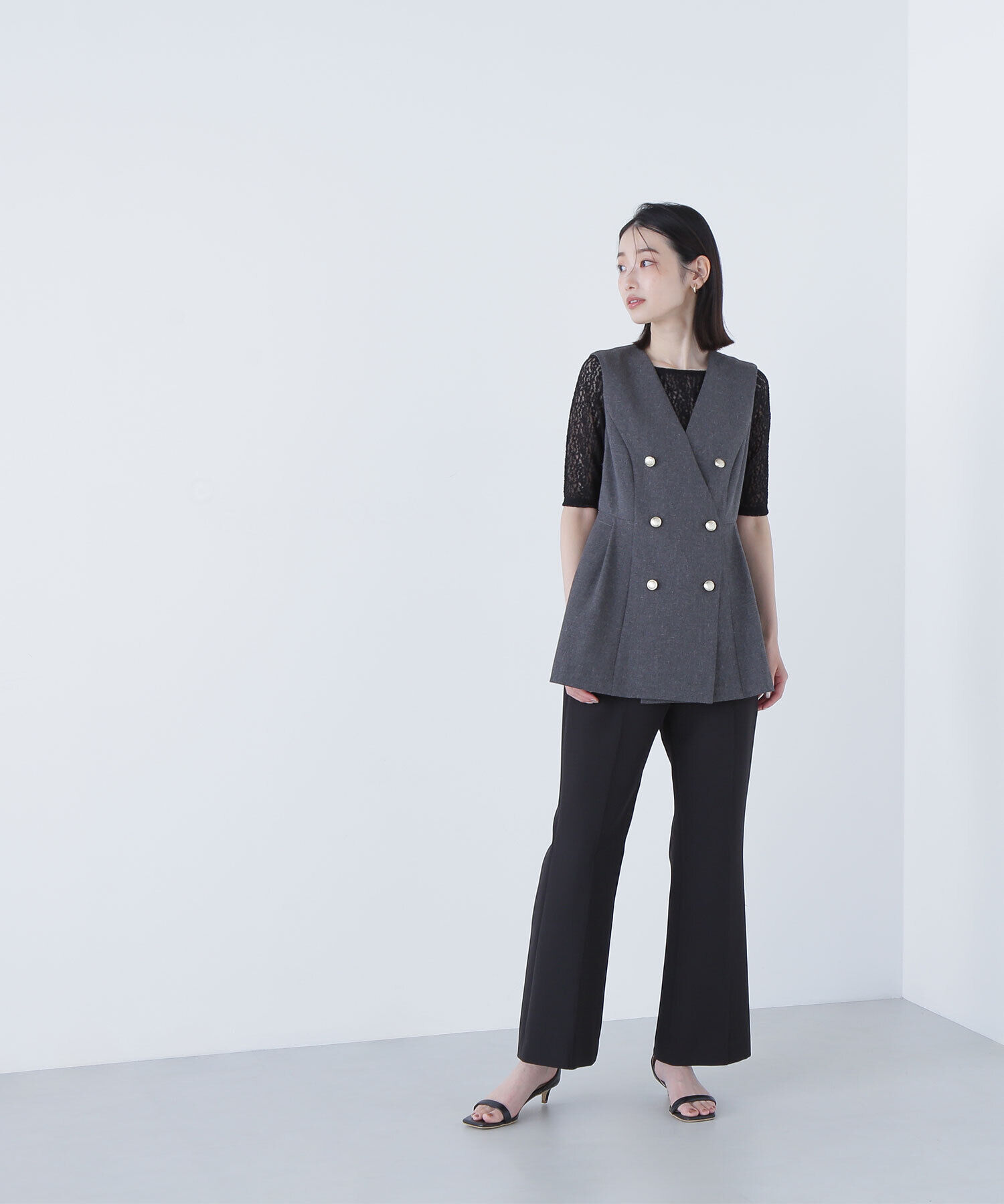  「メタルボタンペプラムジレ」|ブルゾン・スタジャン|