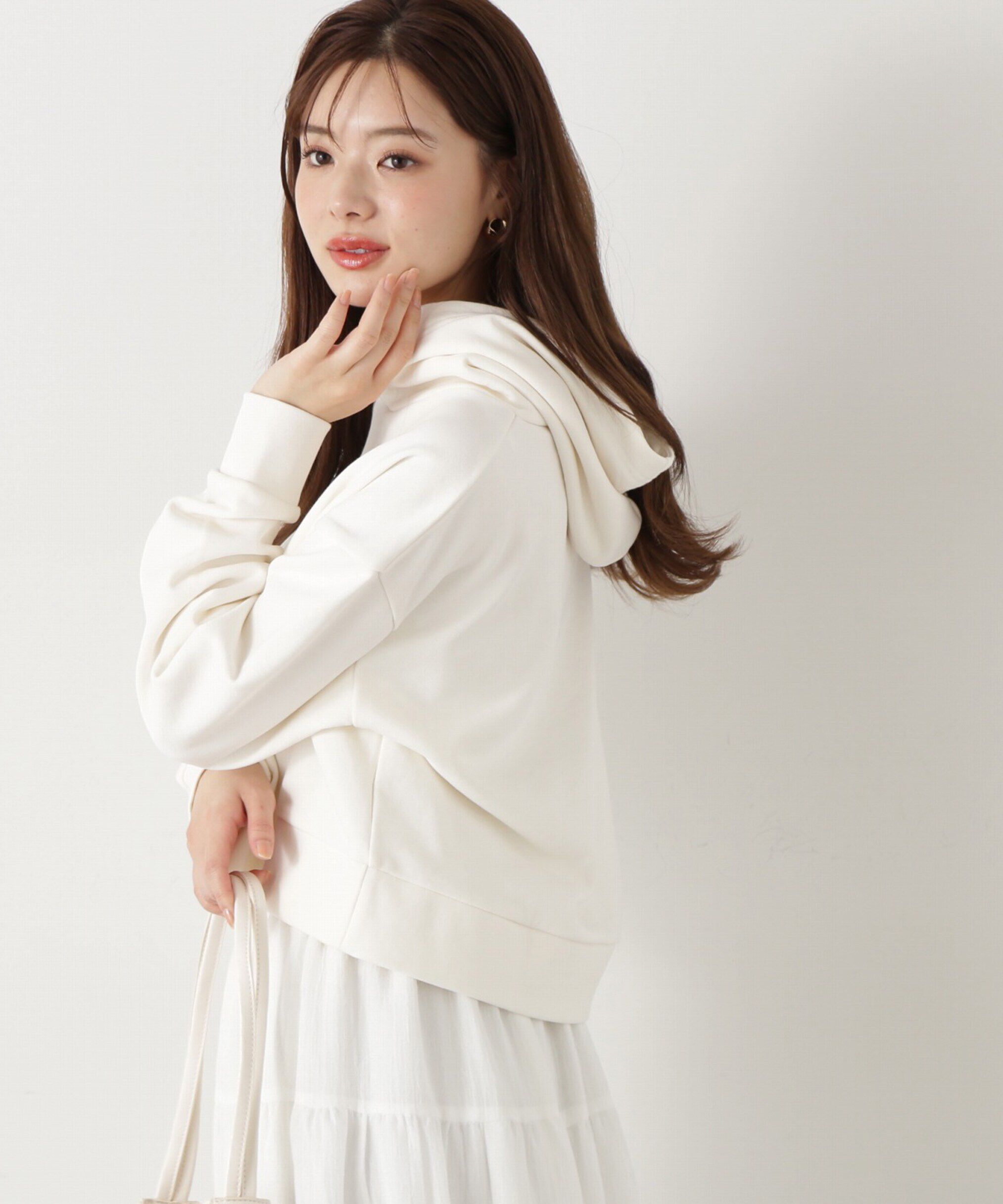 PROPORTION BODY DRESSING「リボンブローチ付きフーディー」|Tシャツ・カットソー|