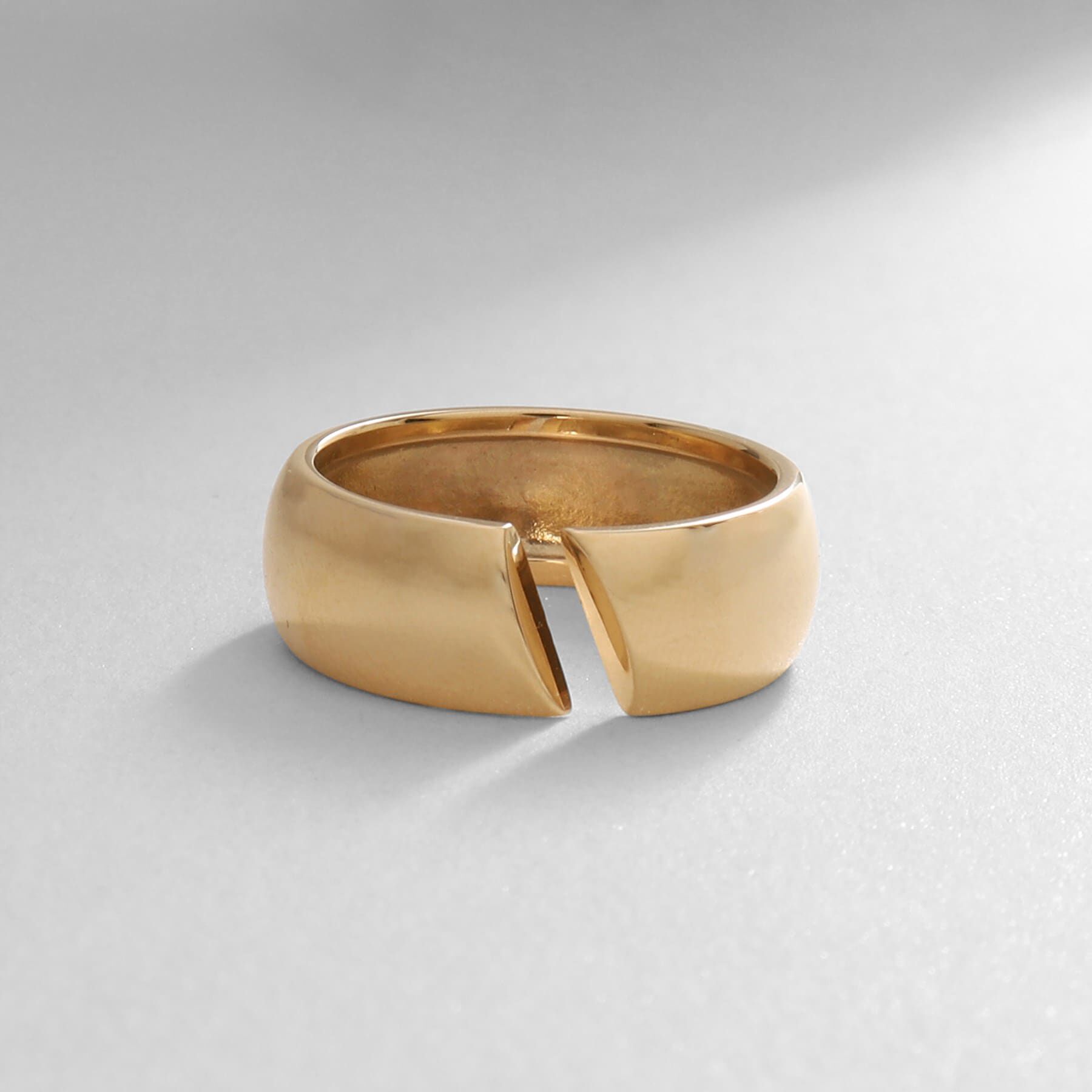 COCOSHNIK「K10ダイヤゴナルスリット リング」|リング|