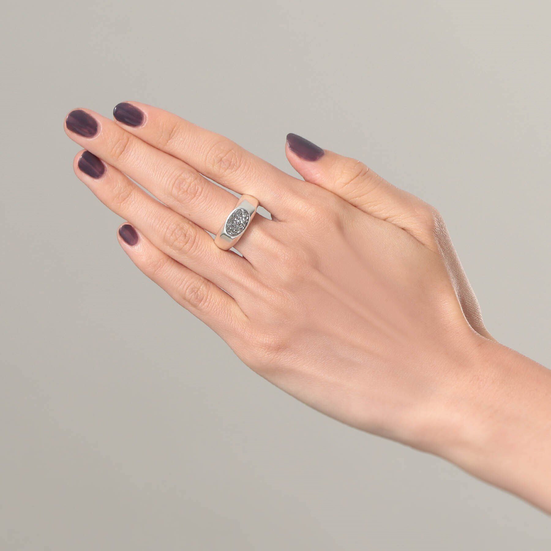 COCOSHNIK ONKITSCH「シルバー カラーストーン ブラックドルジーアゲート ニュアンスリングL」|リング|