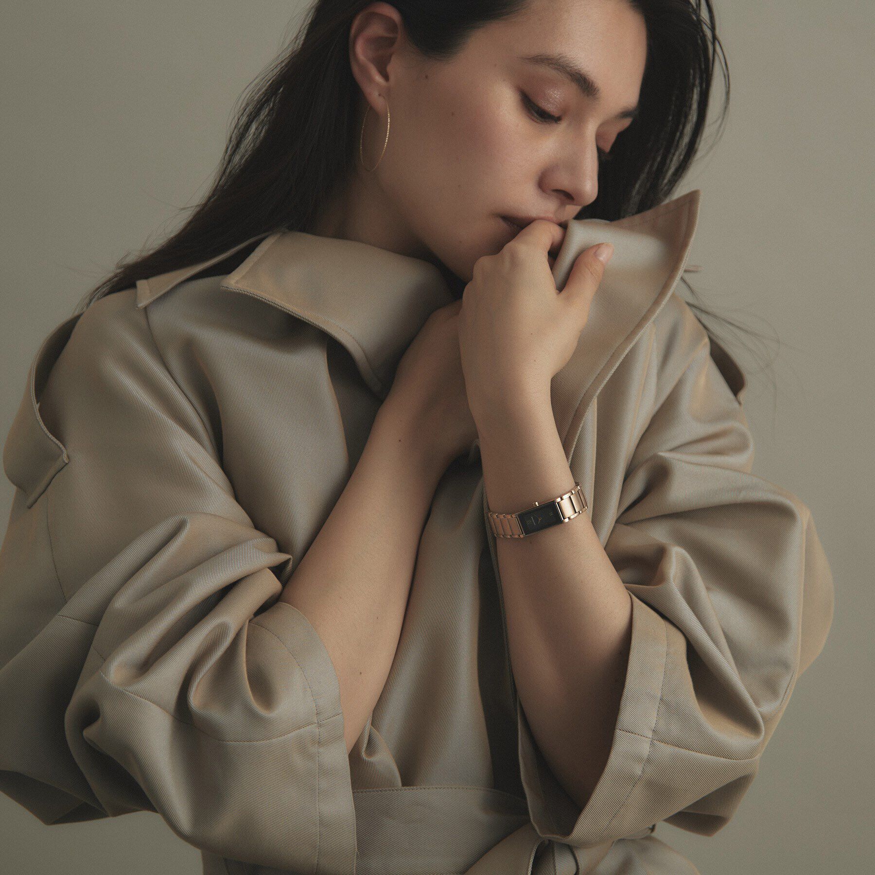 COCOSHNIK「RGスクエア3連バンド ウォッチ（ブラックマット）」|腕時計|